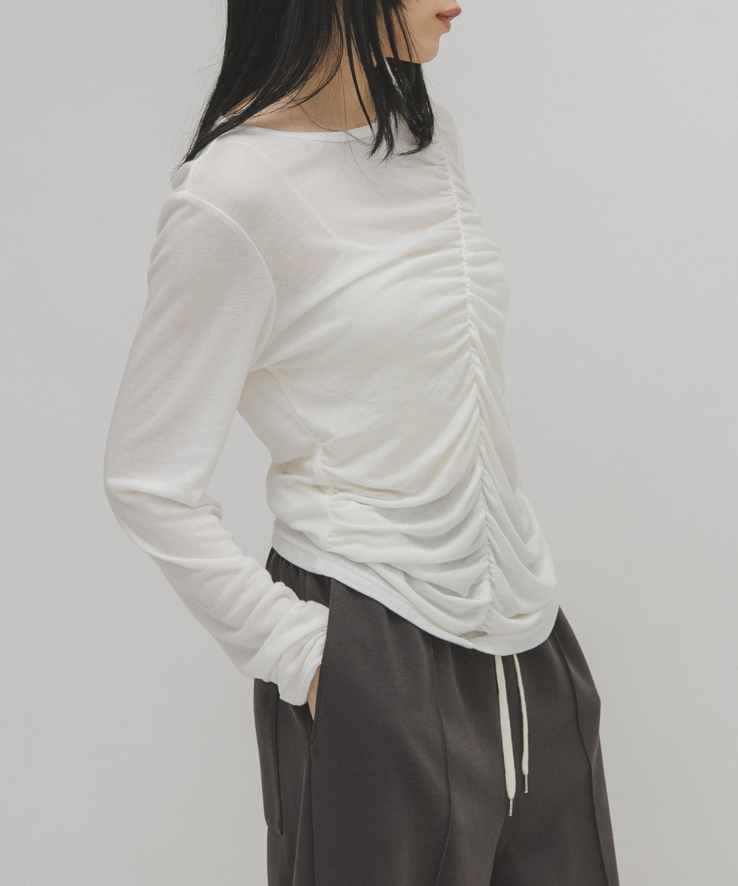 身長：160cm サイズ：one