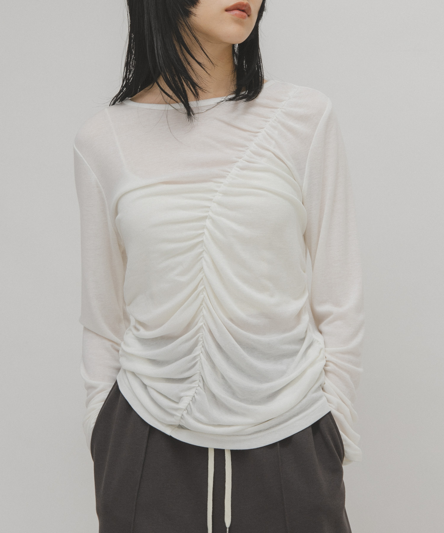 身長：160cm サイズ：one