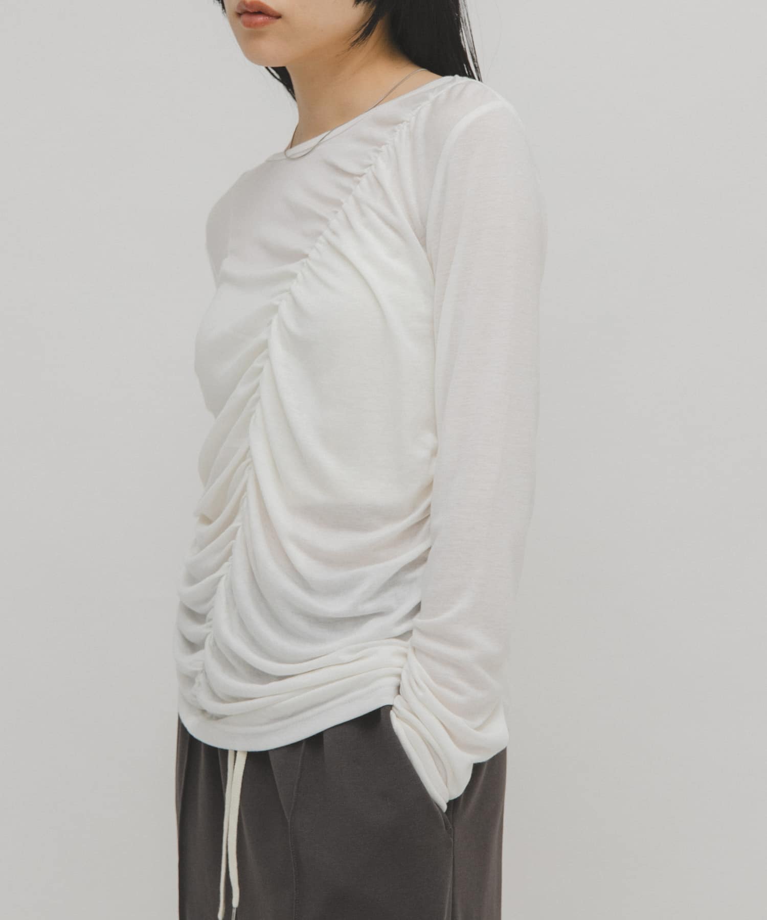 身長：160cm サイズ：one