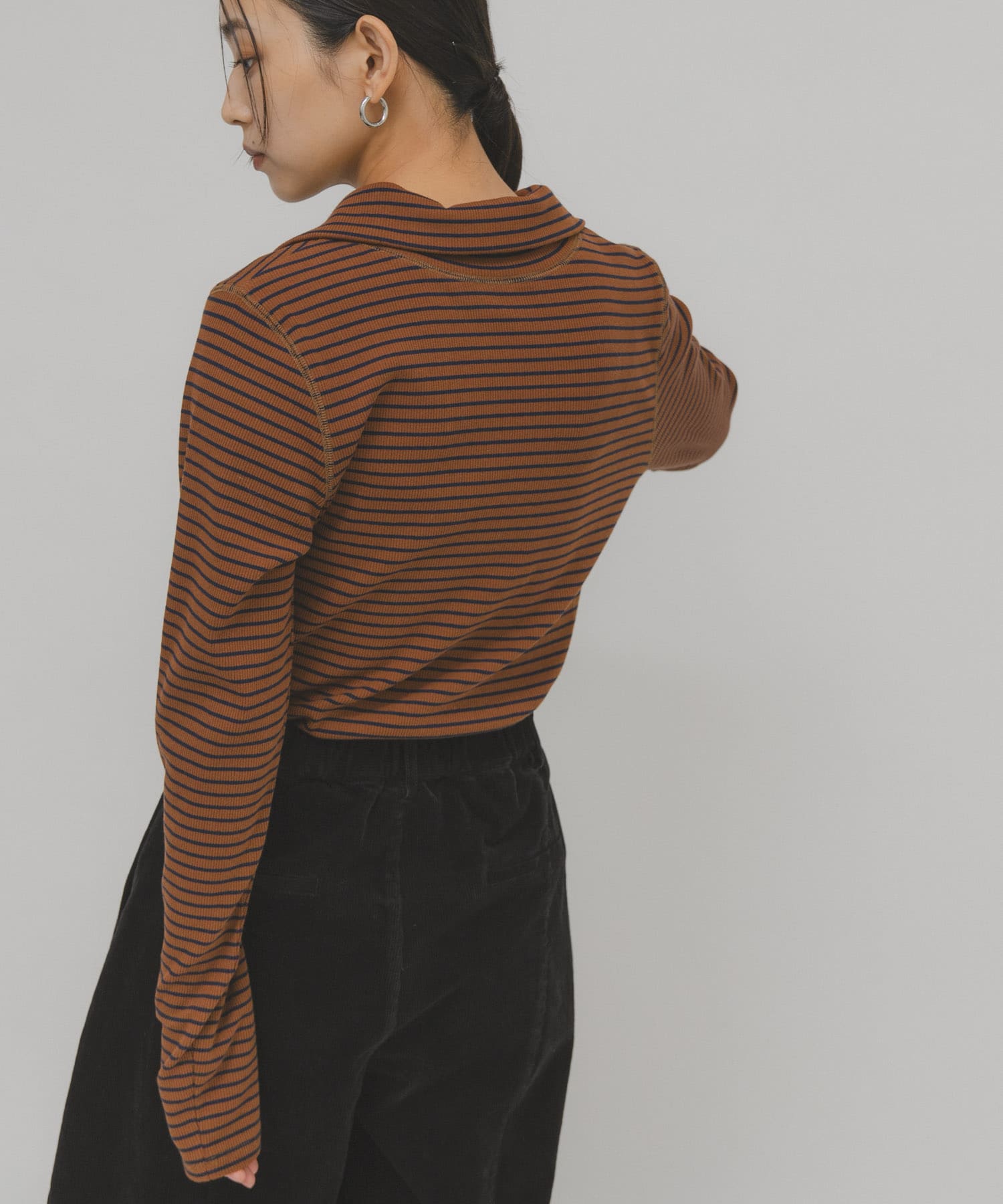 BROWN×NVY