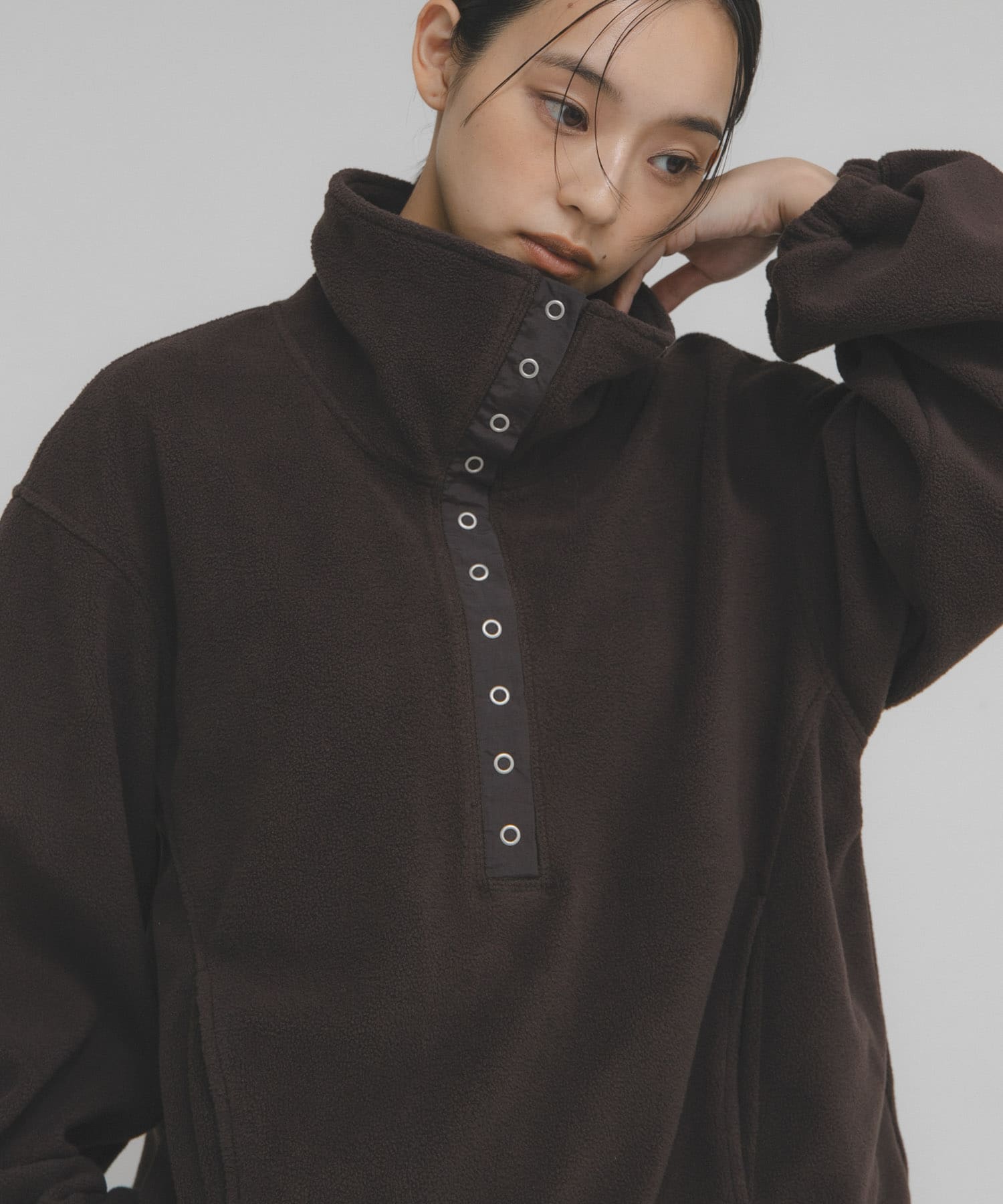 ハーフスナップフリースプルオーバー