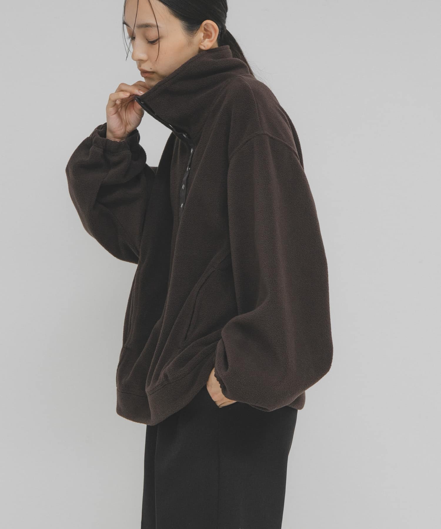 身長 : 163cm サイズ : one