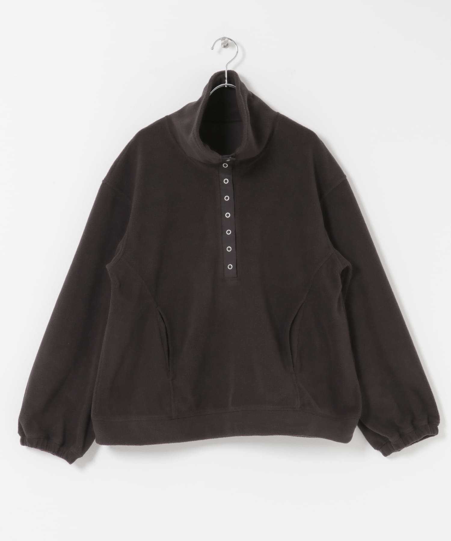 ハーフスナップフリースプルオーバー D.BROWN One