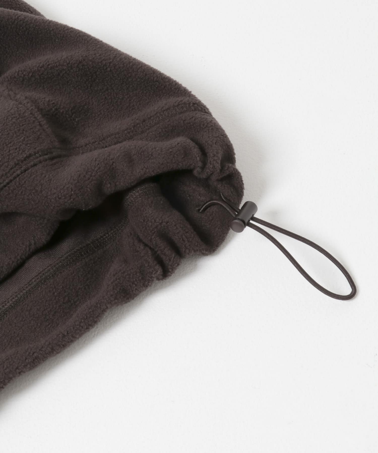 ハーフスナップフリースプルオーバー D.BROWN One