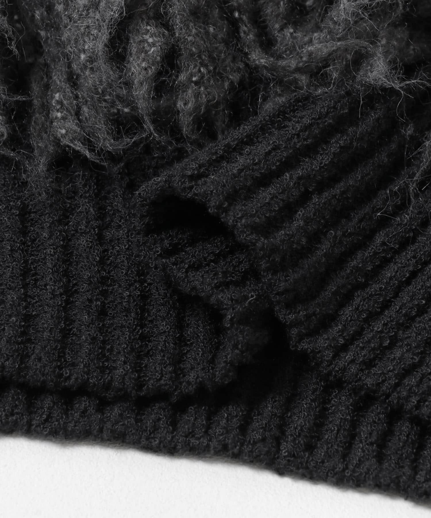 コンパクトフリンジニット CHARCOAL One