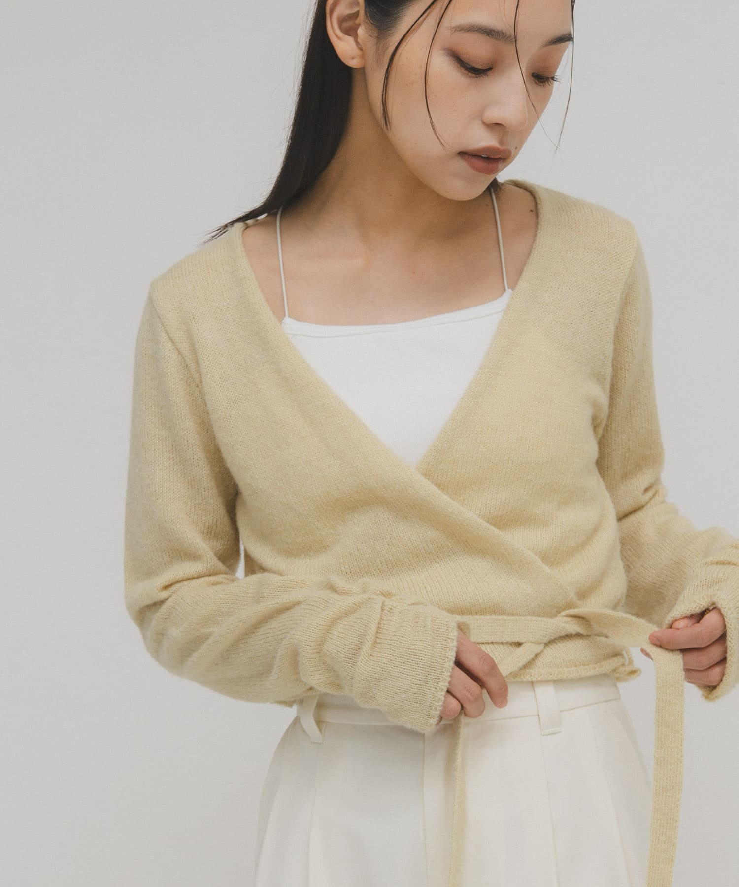 カシュクールコンパクトニット