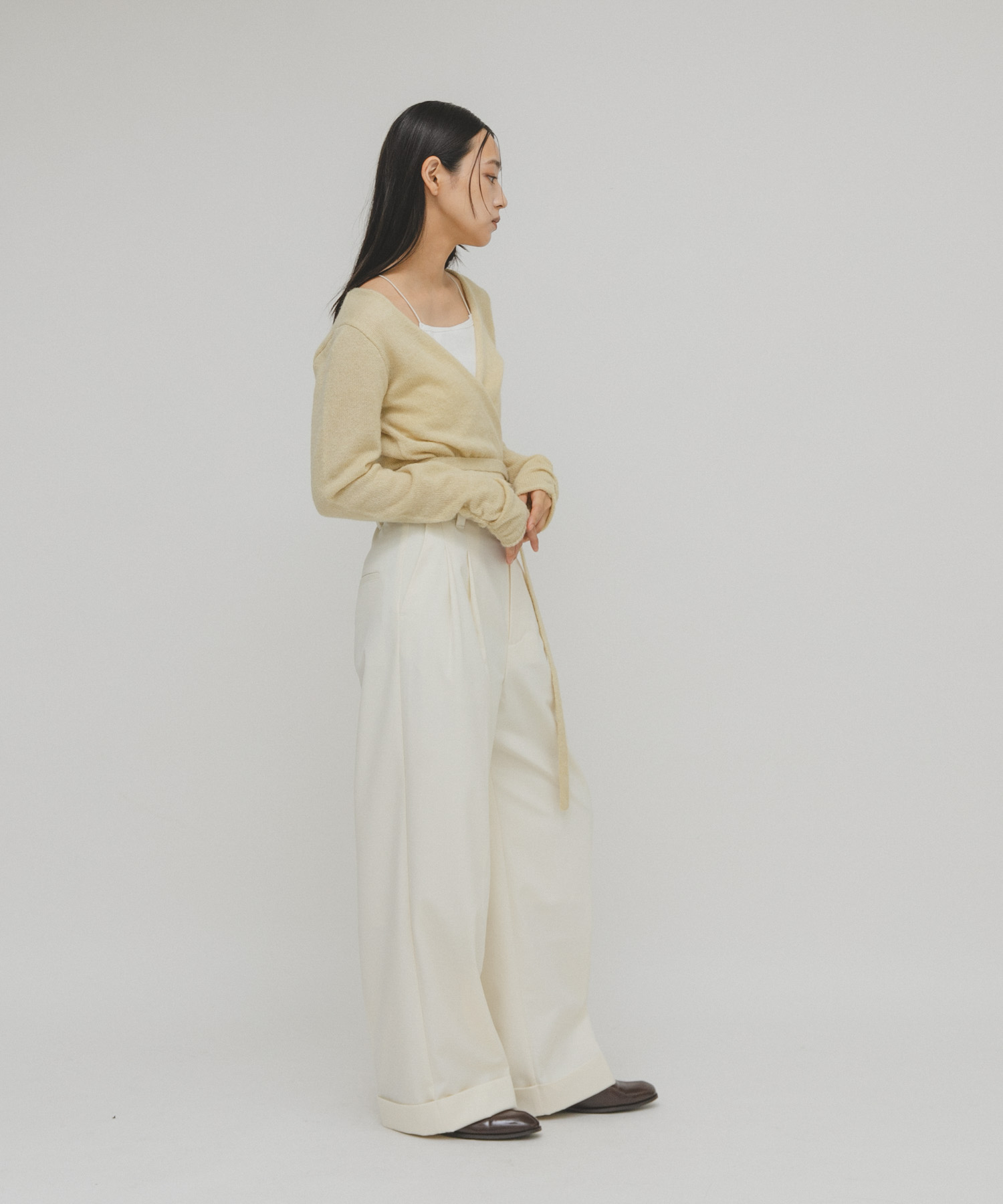 L.BEIGE