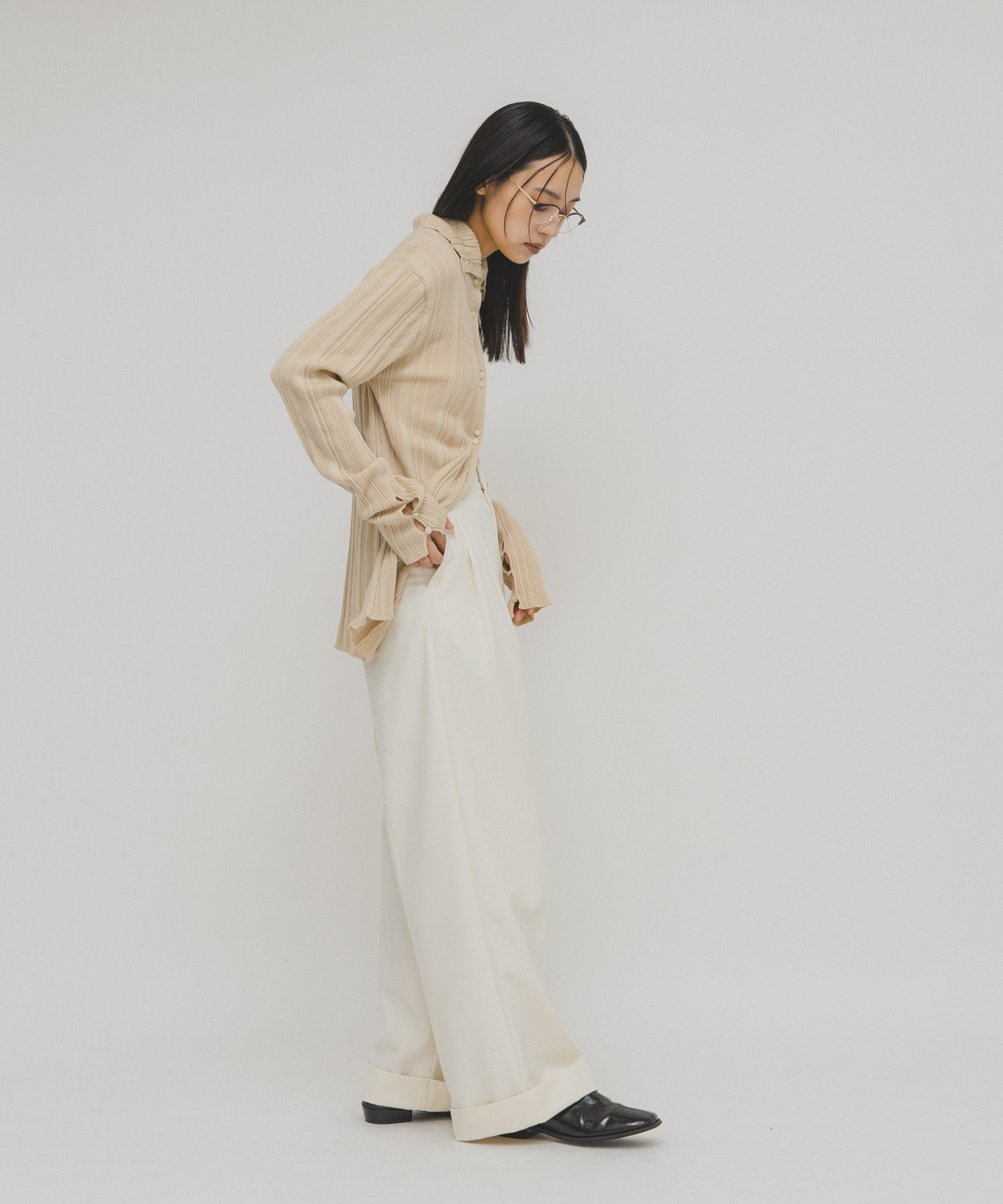 L.BEIGE
