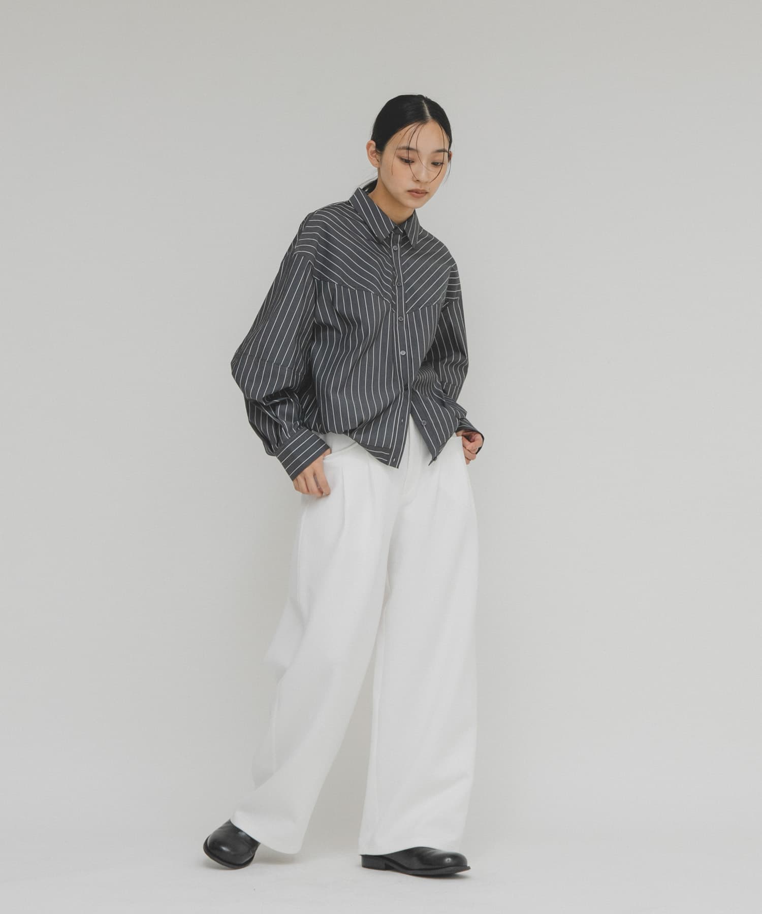 身長 : 163cm サイズ : one