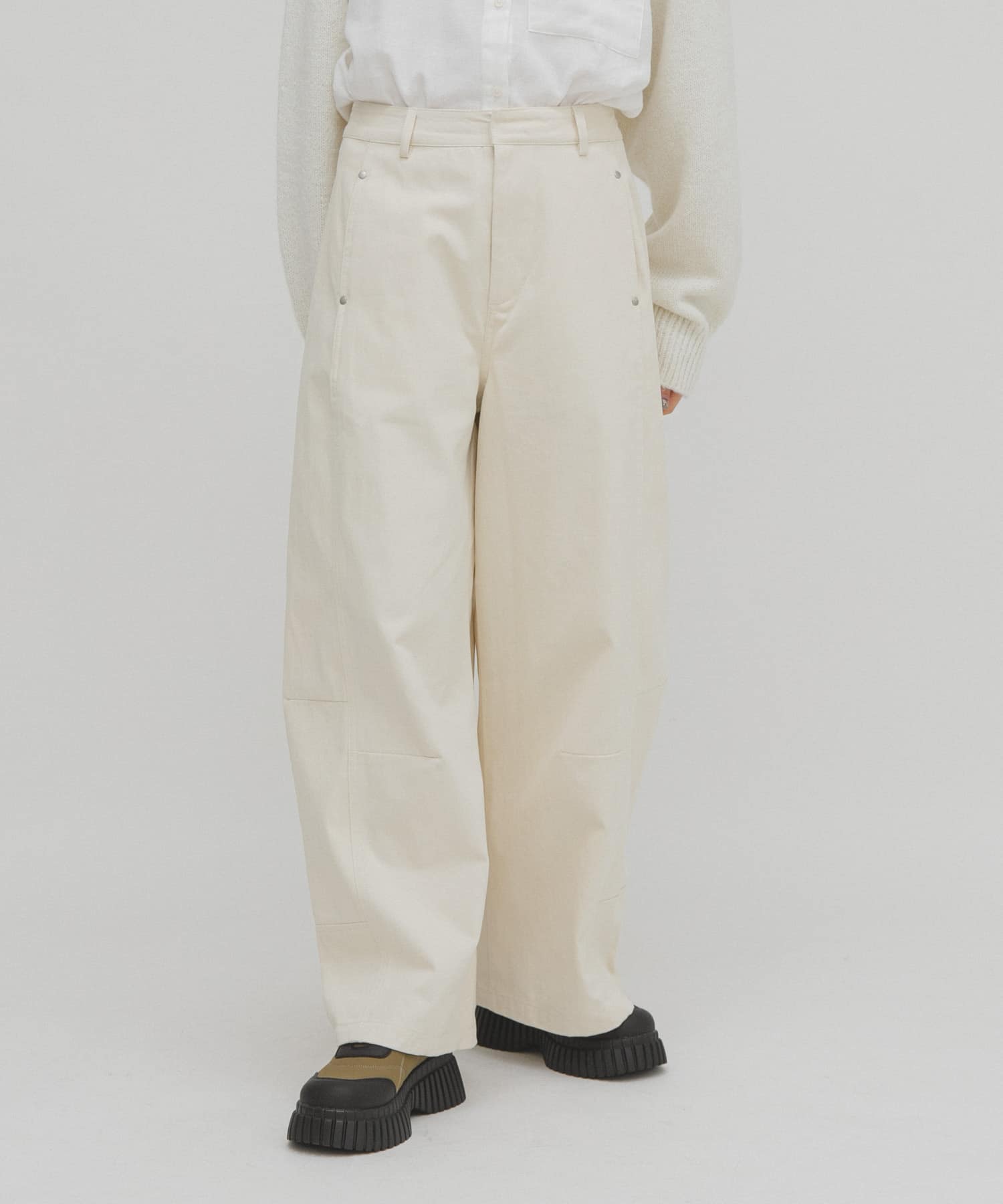 IVORY