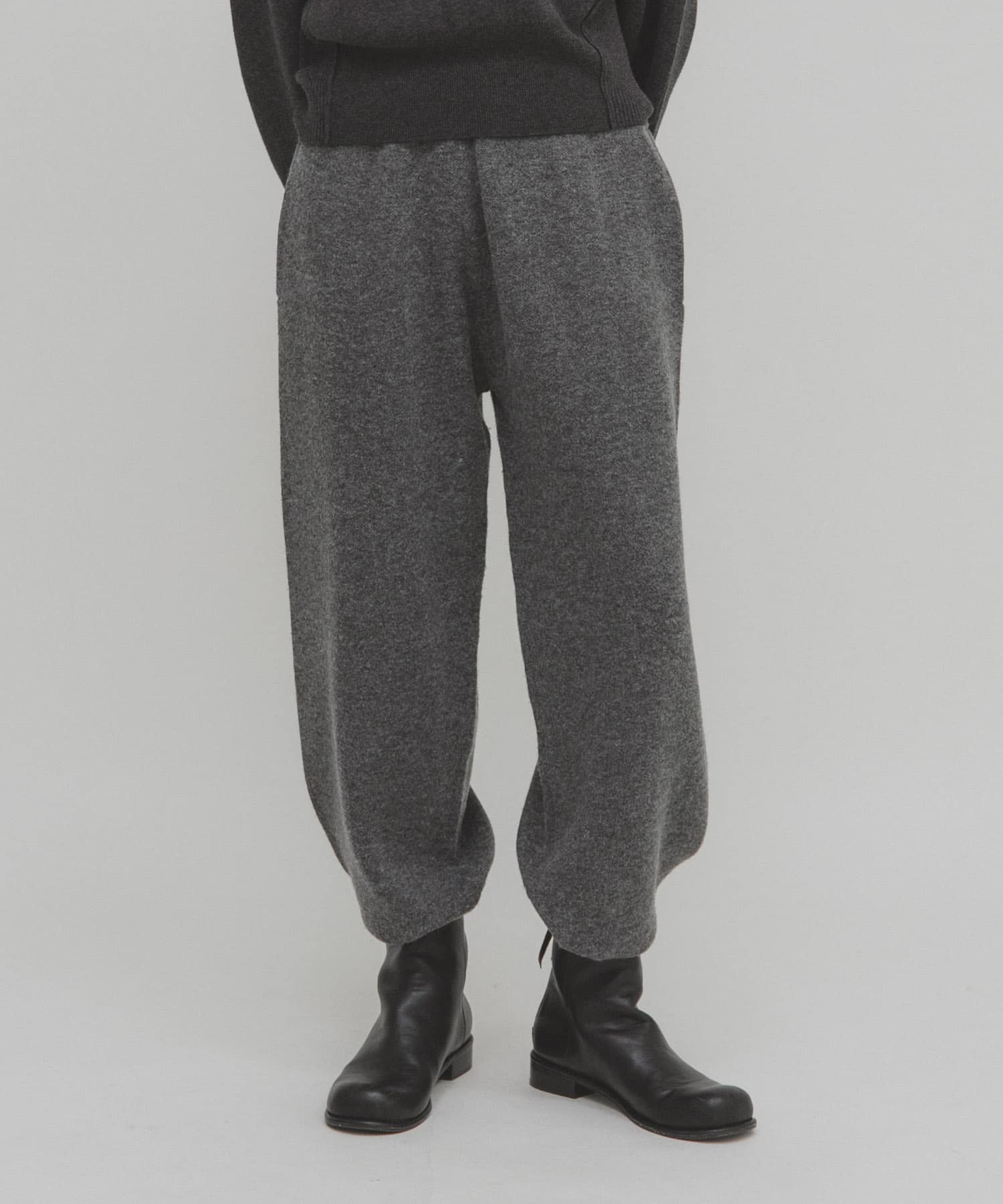 イージーニットパンツ(One CHARCOAL): ボトム｜URBAN RESEARCH公式