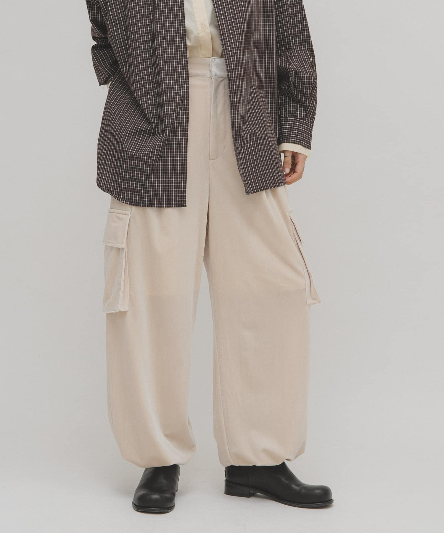 ベロアカーゴパンツ