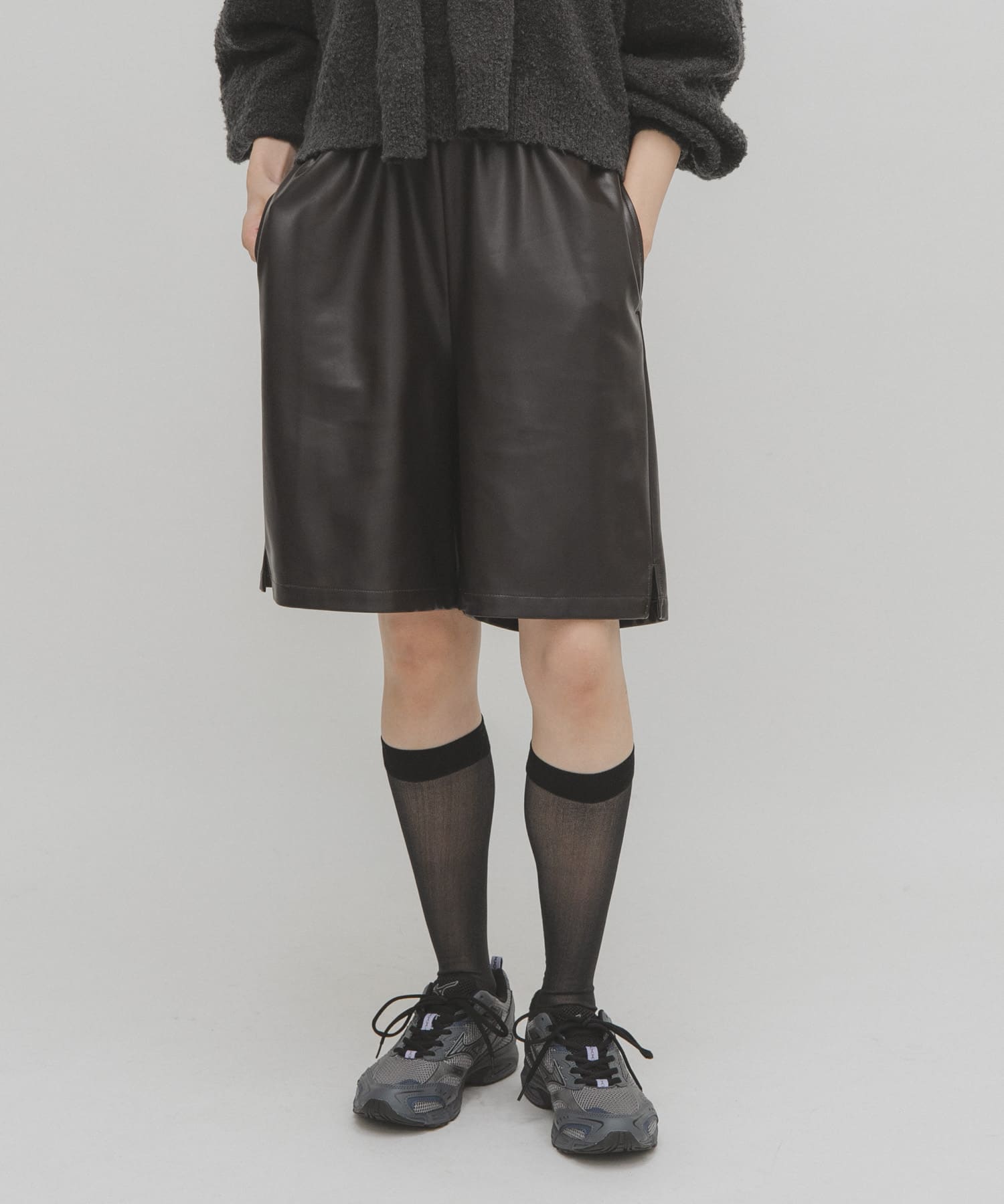 ドローストリングショートパンツ