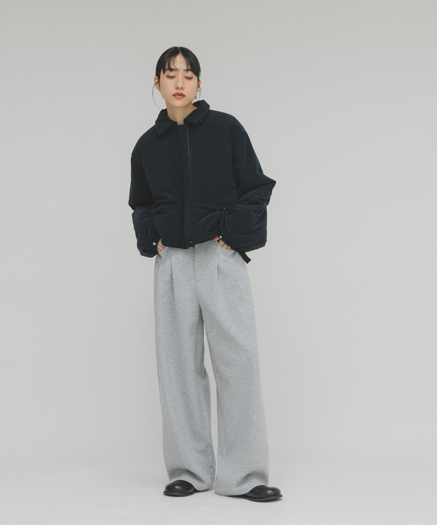 TOP GRAY
