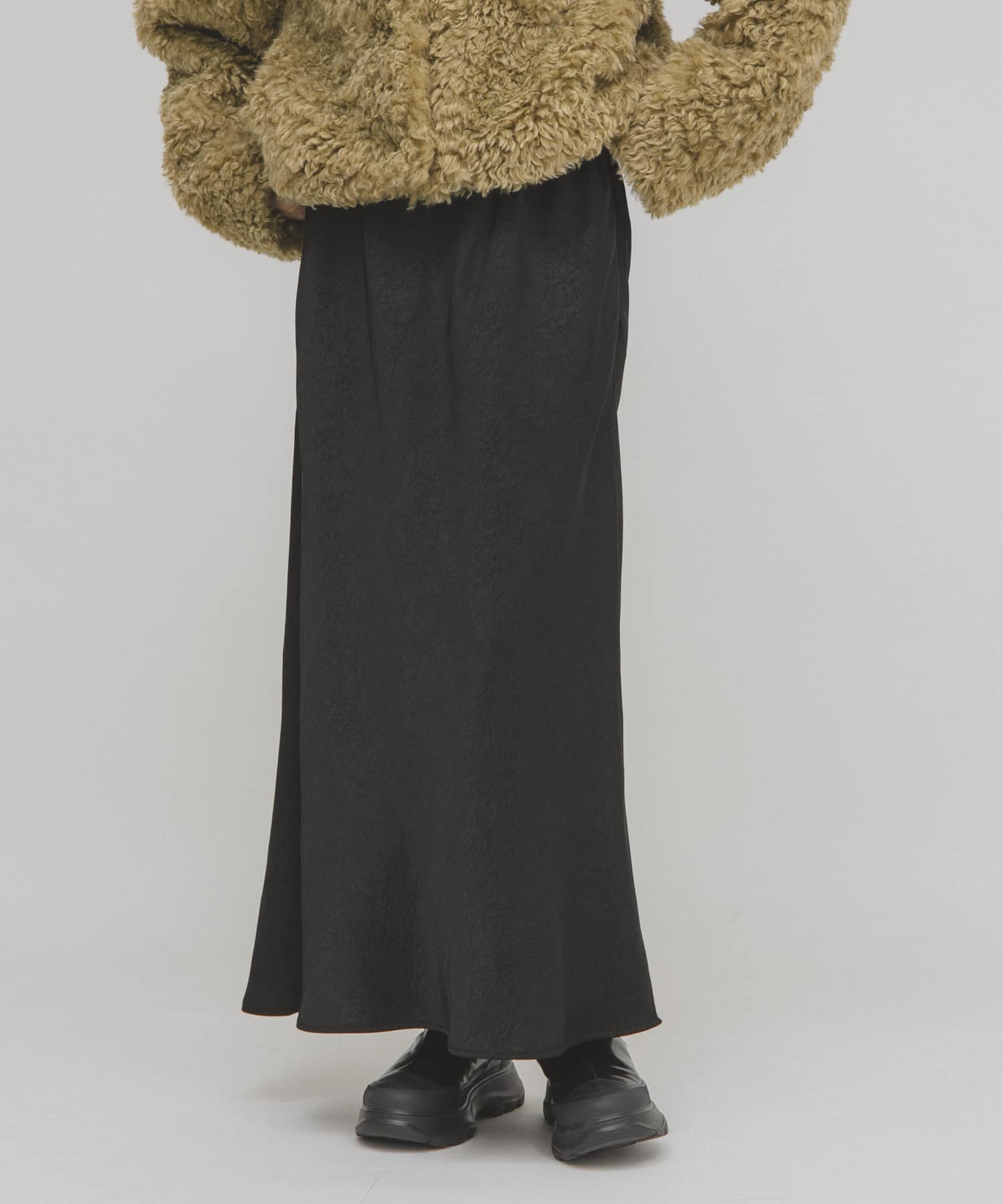 クラッシュサテンナロースカート