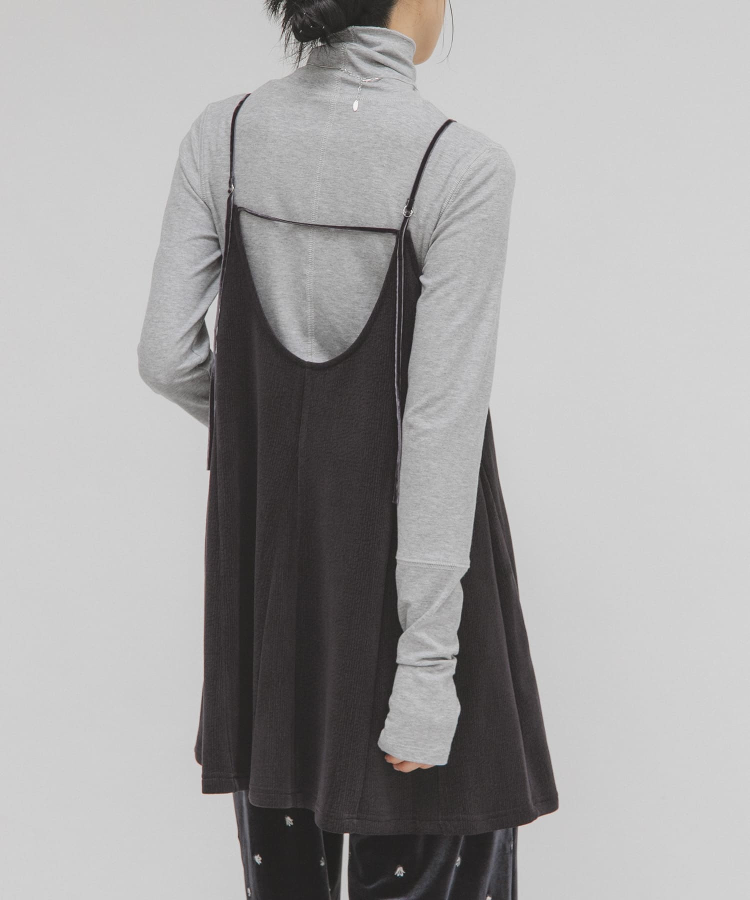 身長：160cm サイズ：one