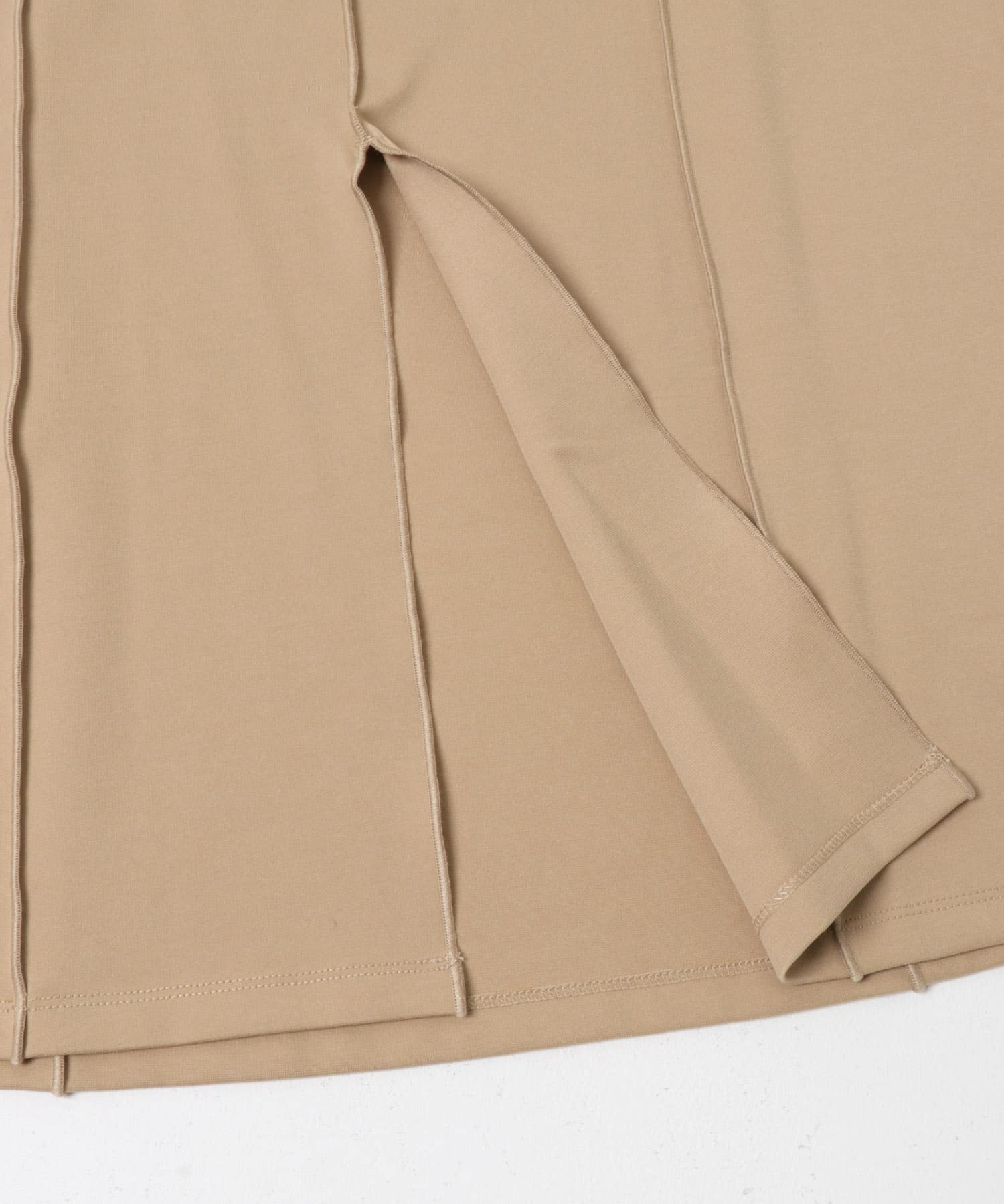 ペンシルカットワンピース BEIGE One