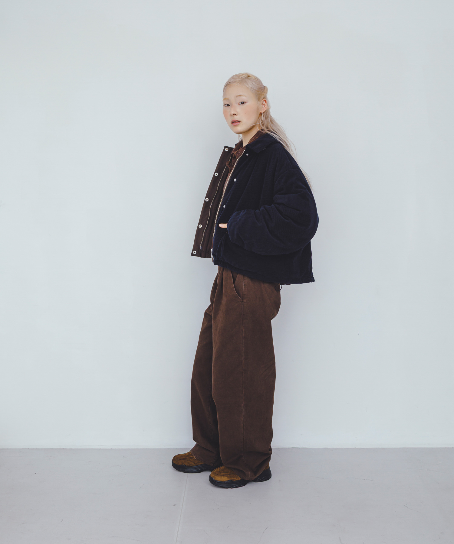 NAVY×BRN