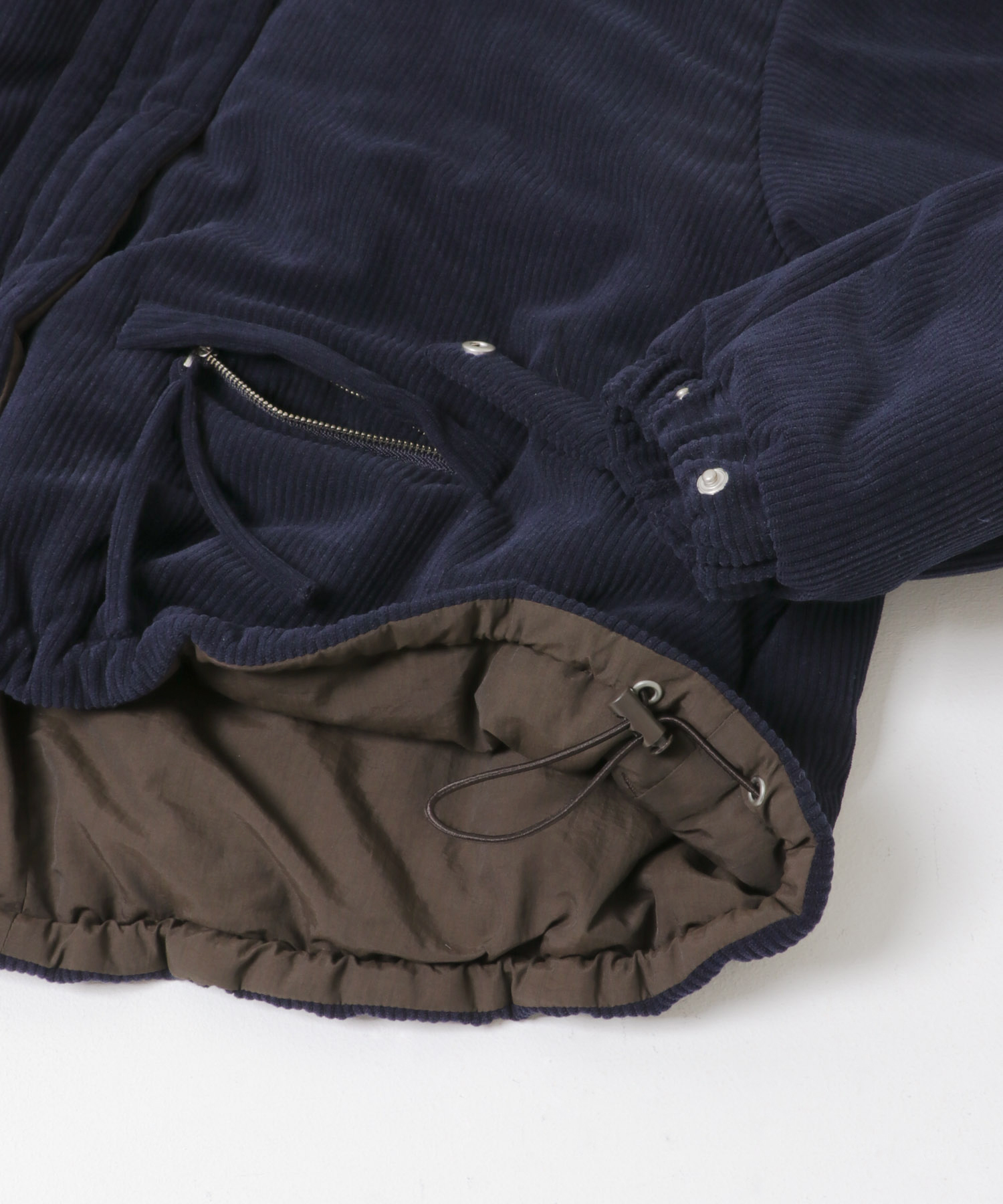 NAVY×BRN