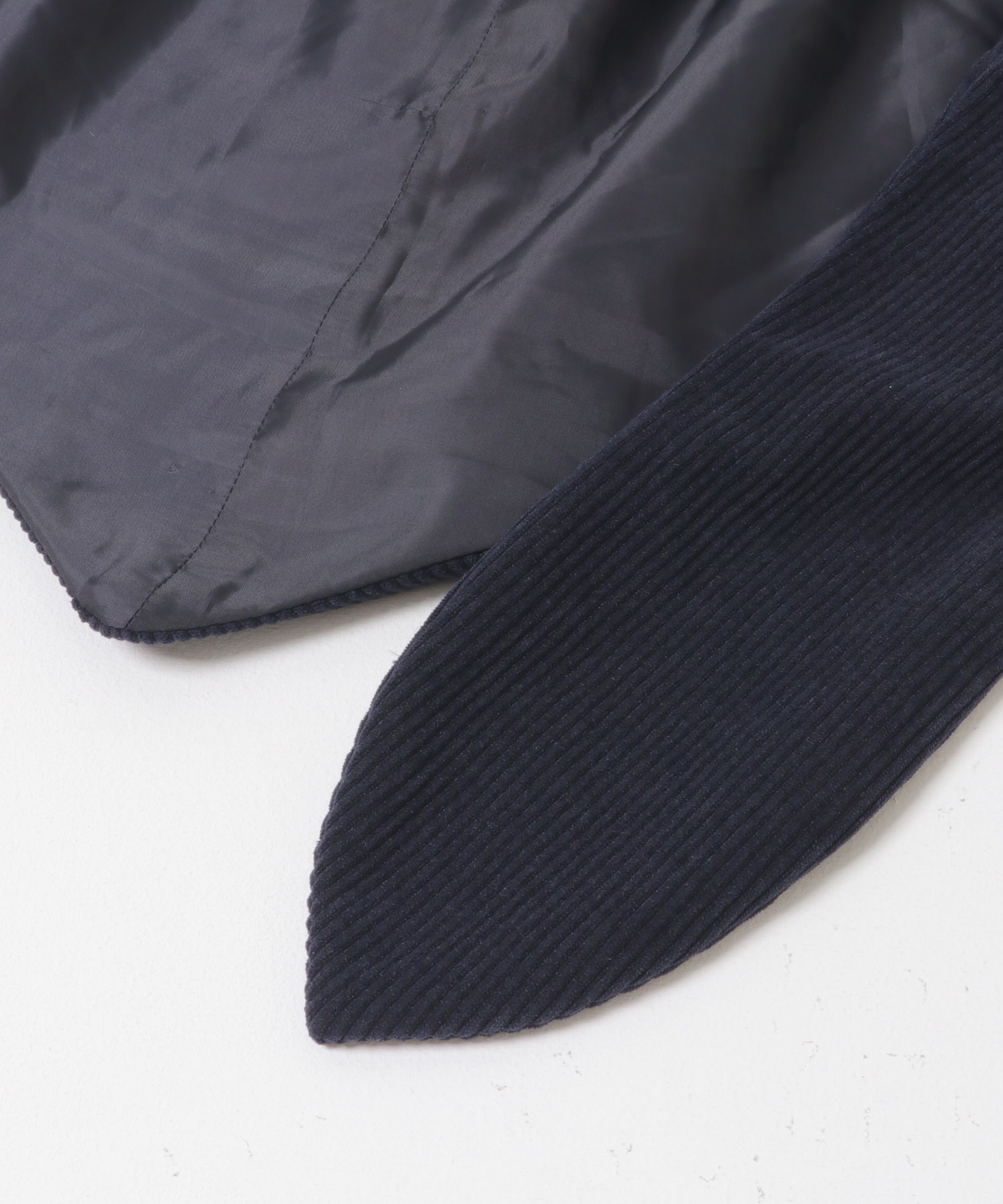 NAVY×BRN