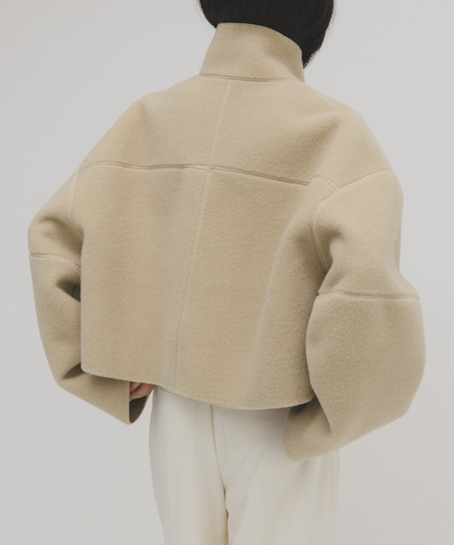 リバーシブルボアジャケット(One BEIGE): アウター｜URBAN RESEARCH