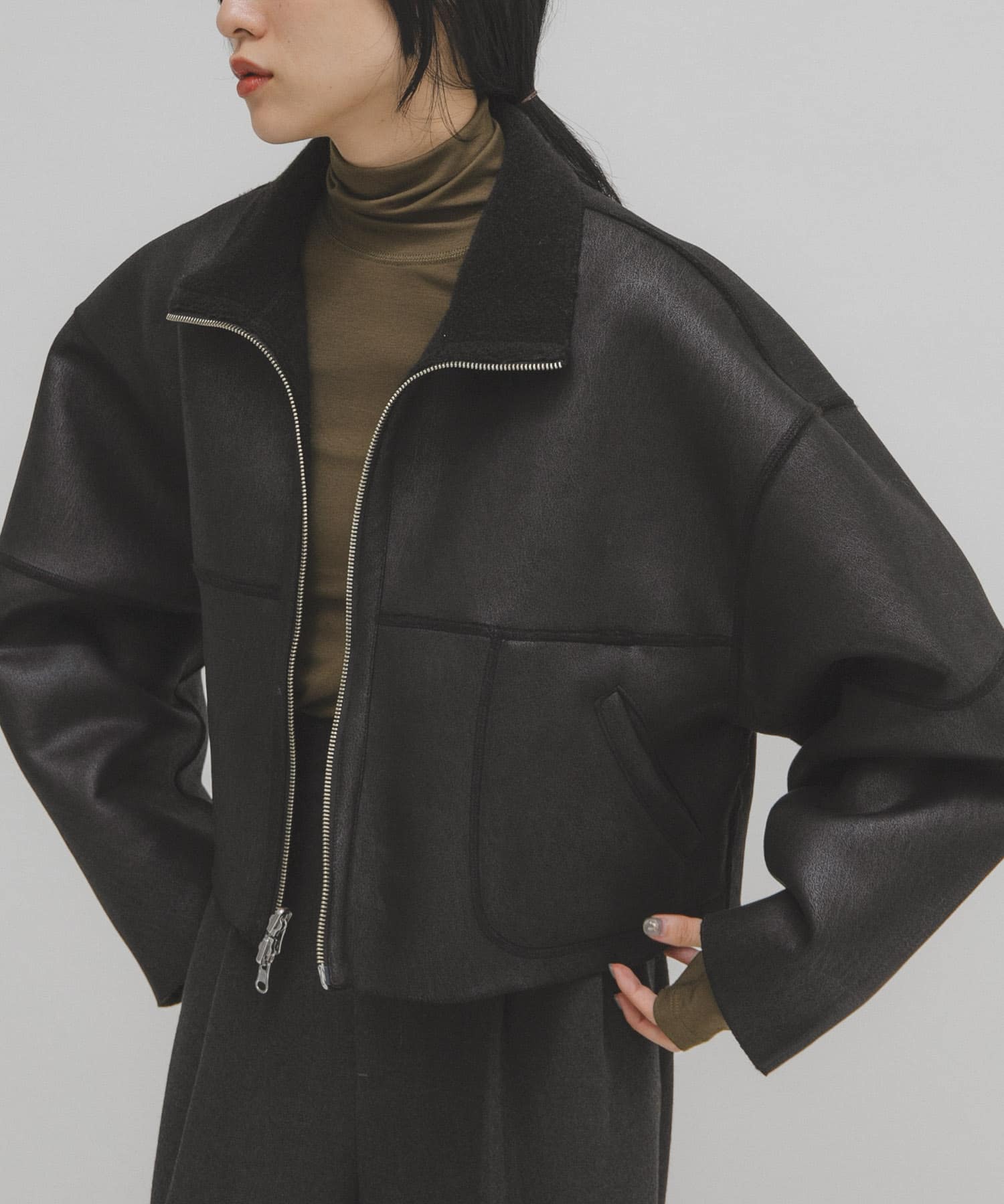 リバーシブルボアジャケット