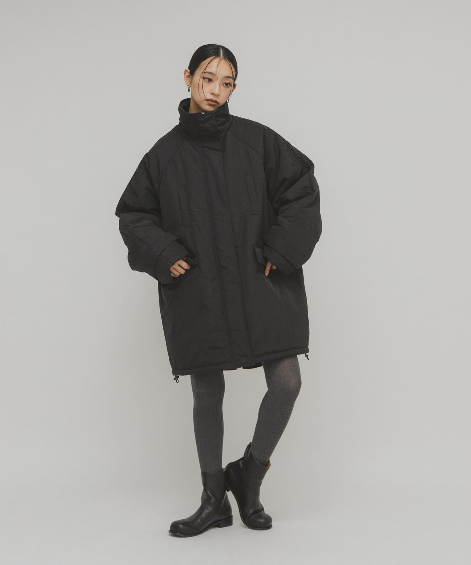 KBF モンスターパテッドミドルコート ブラック モンスターパテッドミドルコート(One BLACK): アウター｜URBAN