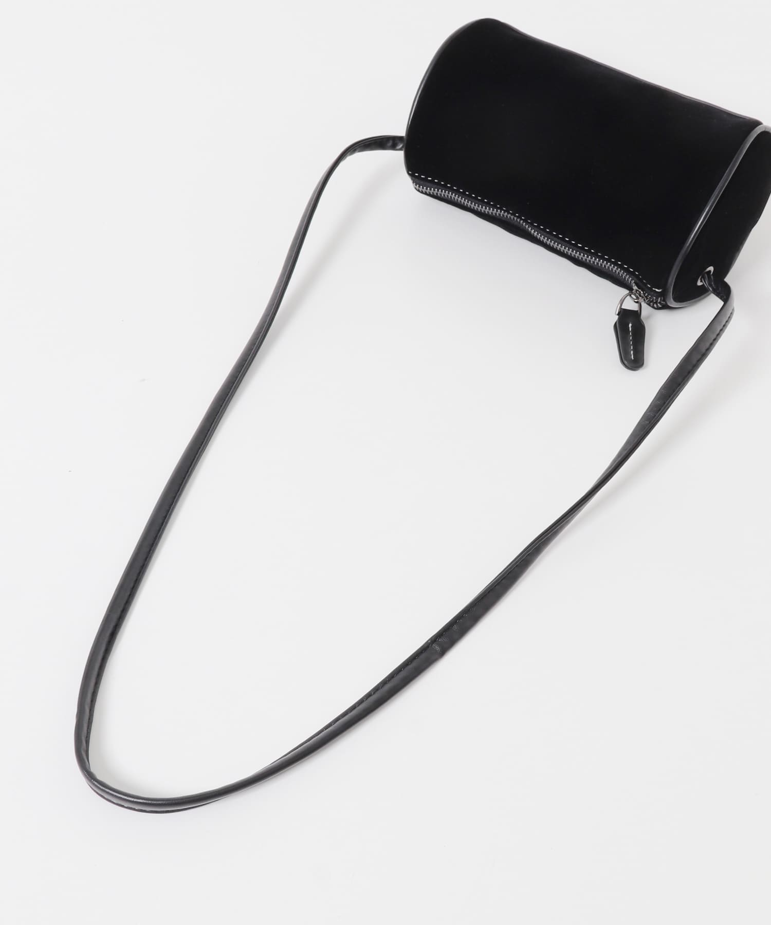 ステッチデザインベロアミニBAG BLACK one