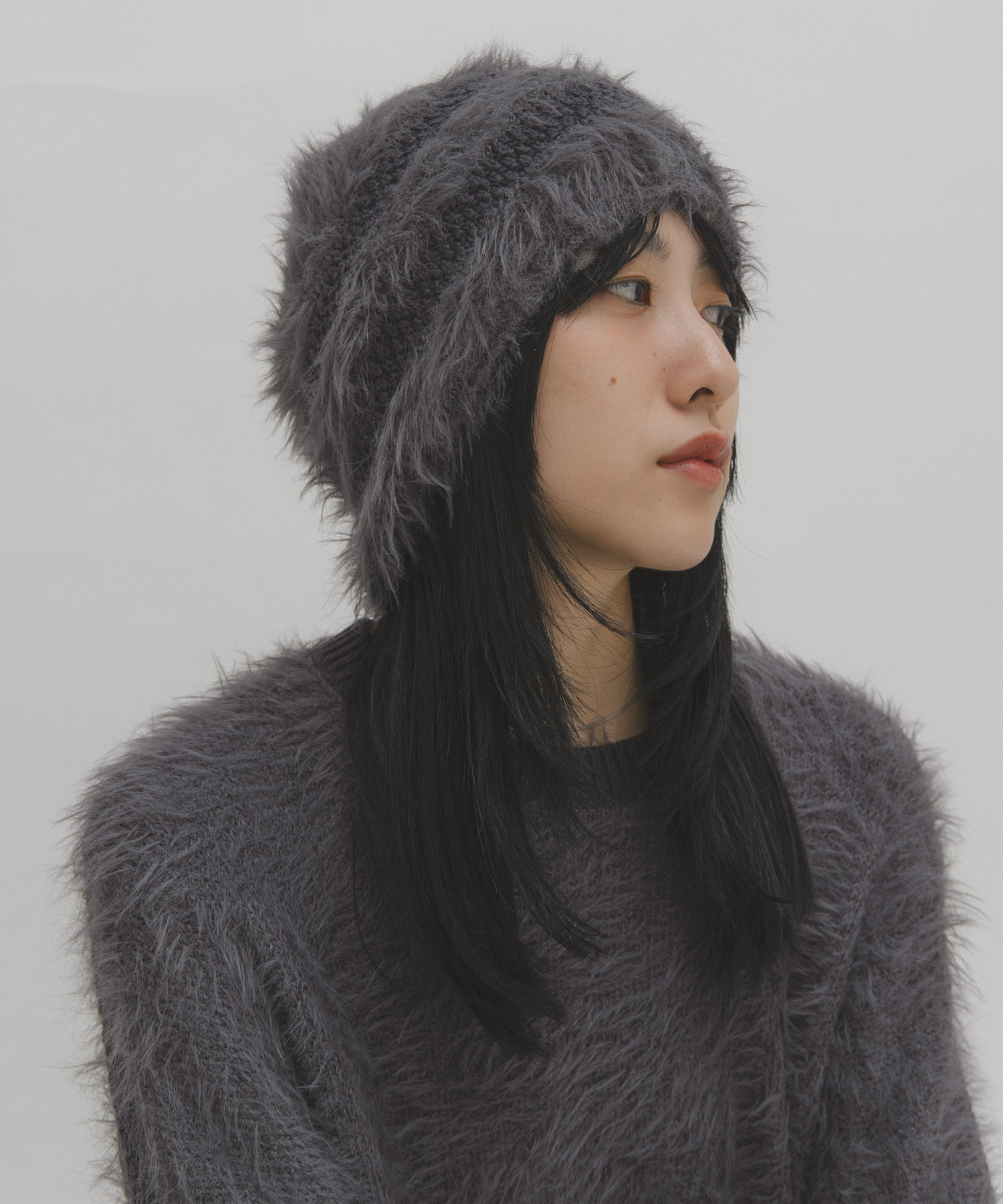 ラインデザインシャギーニットビーニー CHARCOAL One
