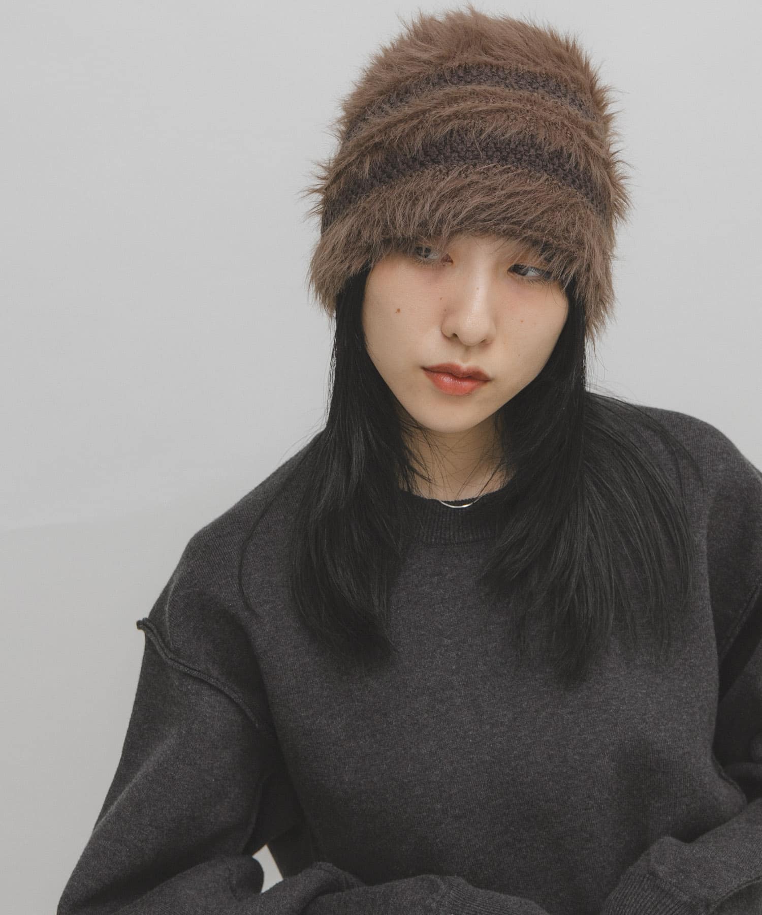 ラインデザインシャギーニットビーニー