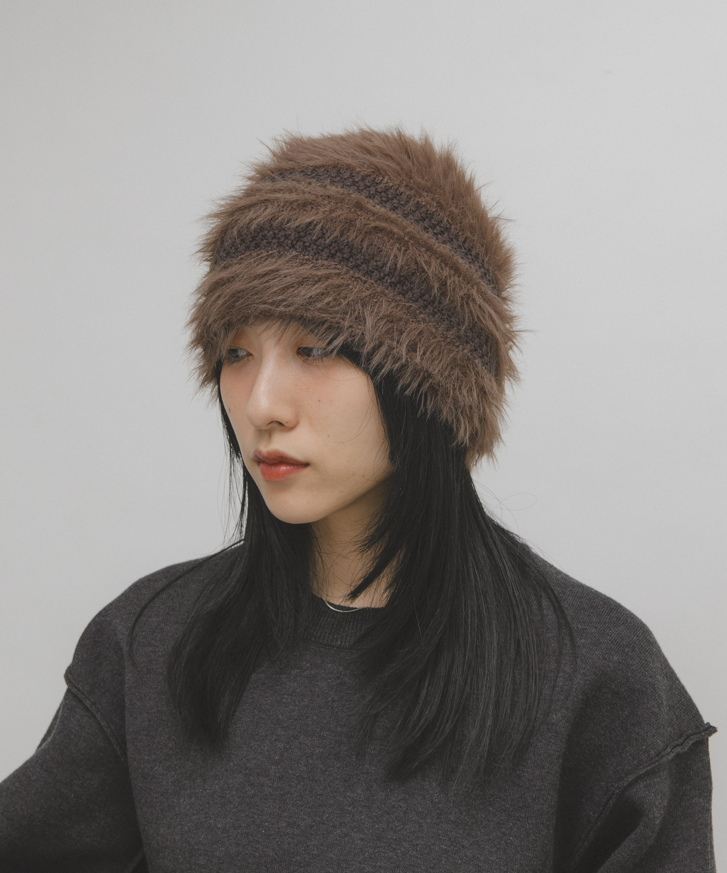 ラインデザインシャギーニットビーニー BROWN One