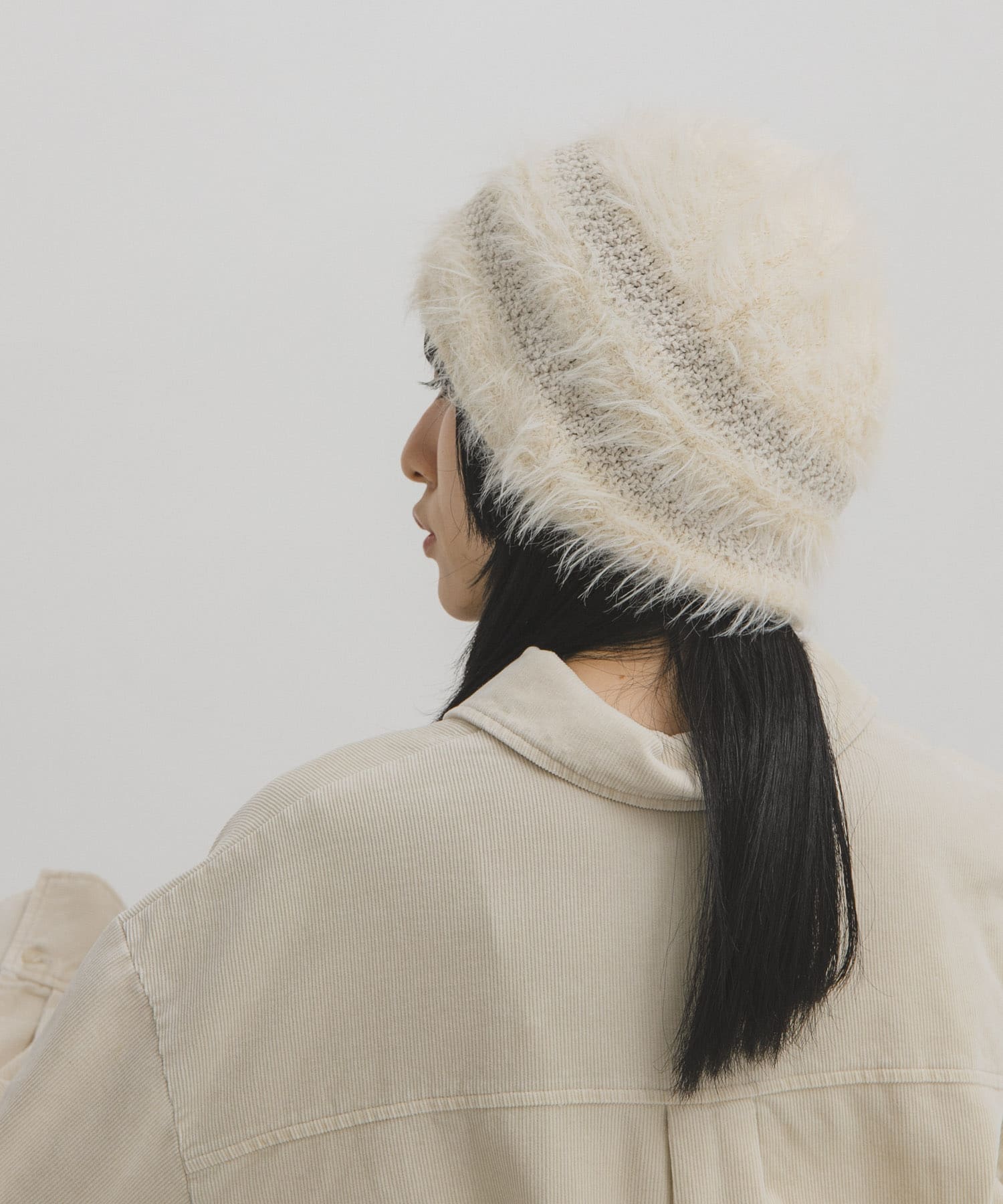 ラインデザインシャギーニットビーニー