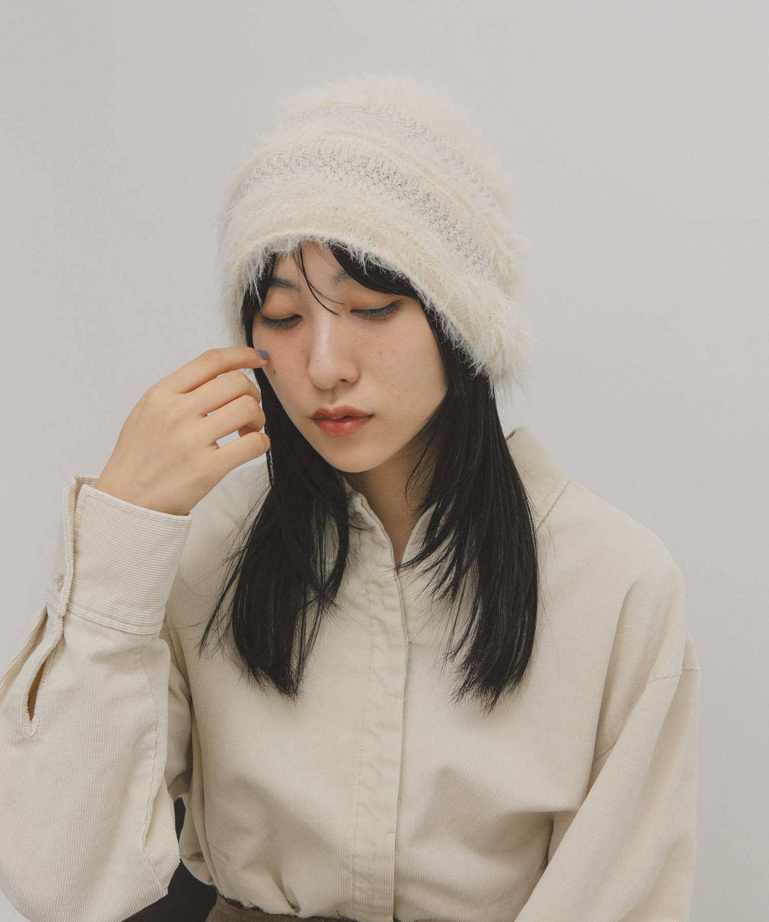 ラインデザインシャギーニットビーニー IVORY One