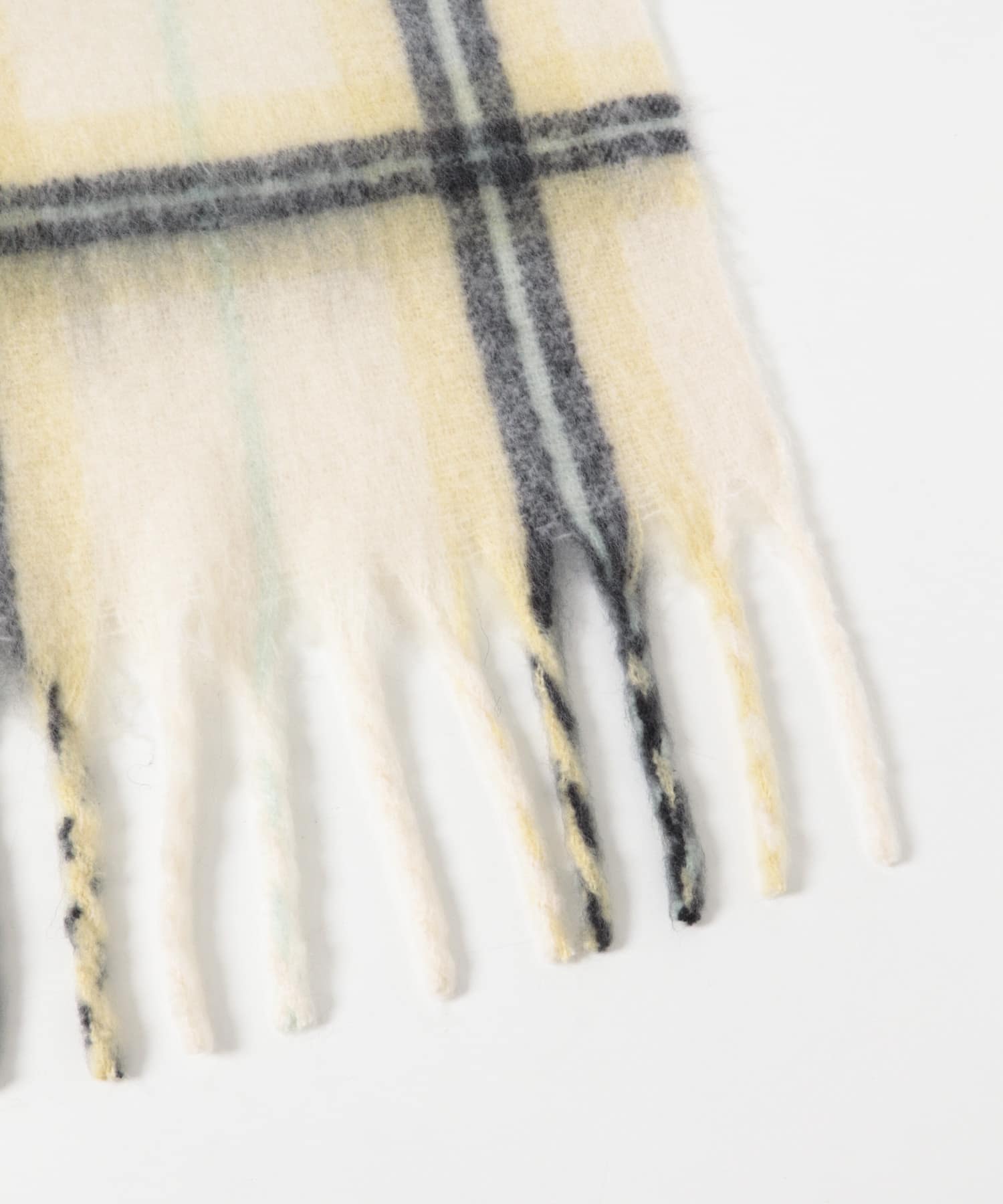 ブークレチェックストール IVORY one