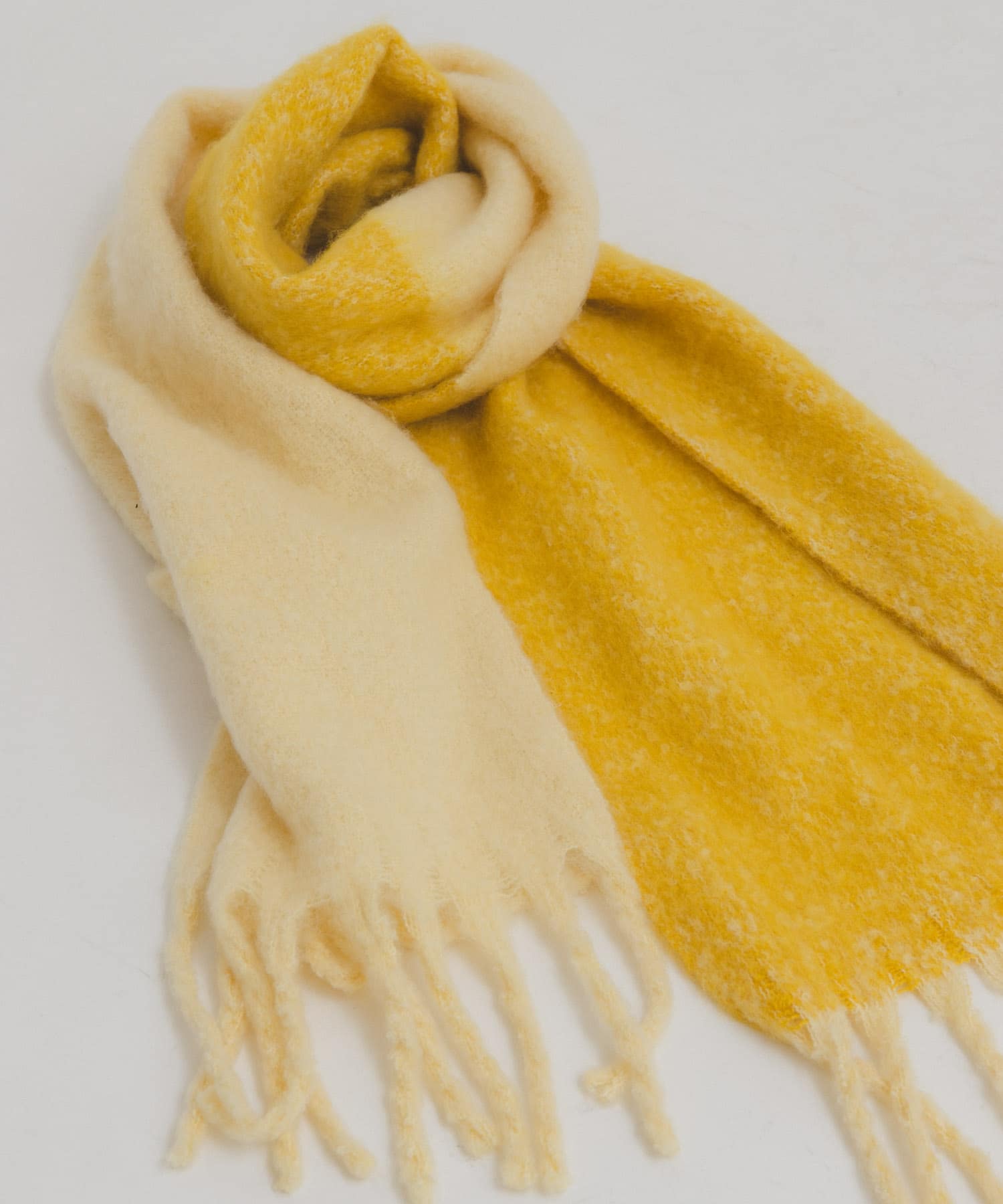 ビッグフリンジバイカラーストール YELLOW One