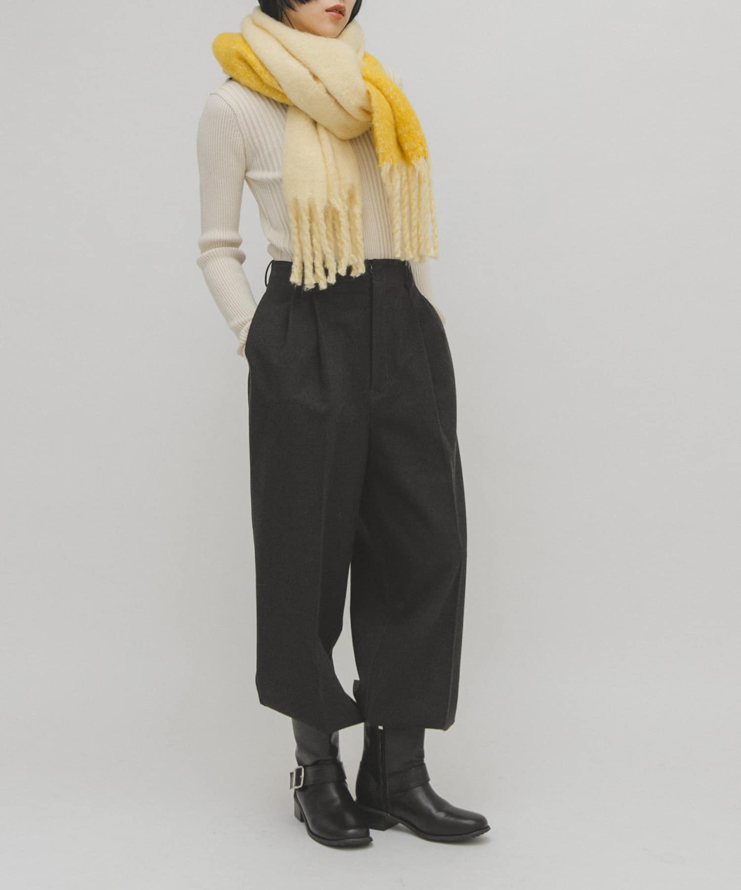 ビッグフリンジバイカラーストール YELLOW One