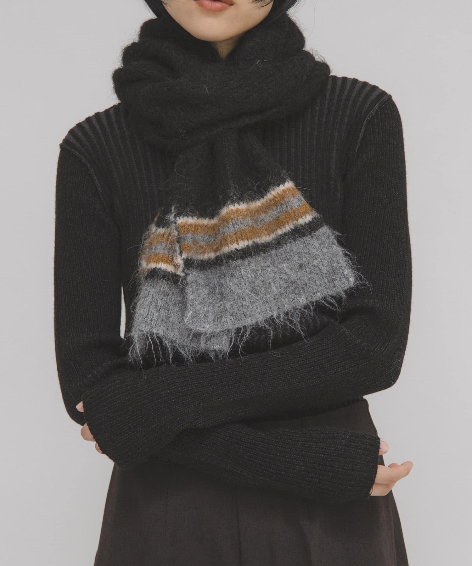 エンドボーダーデザインマフラー BLACK One