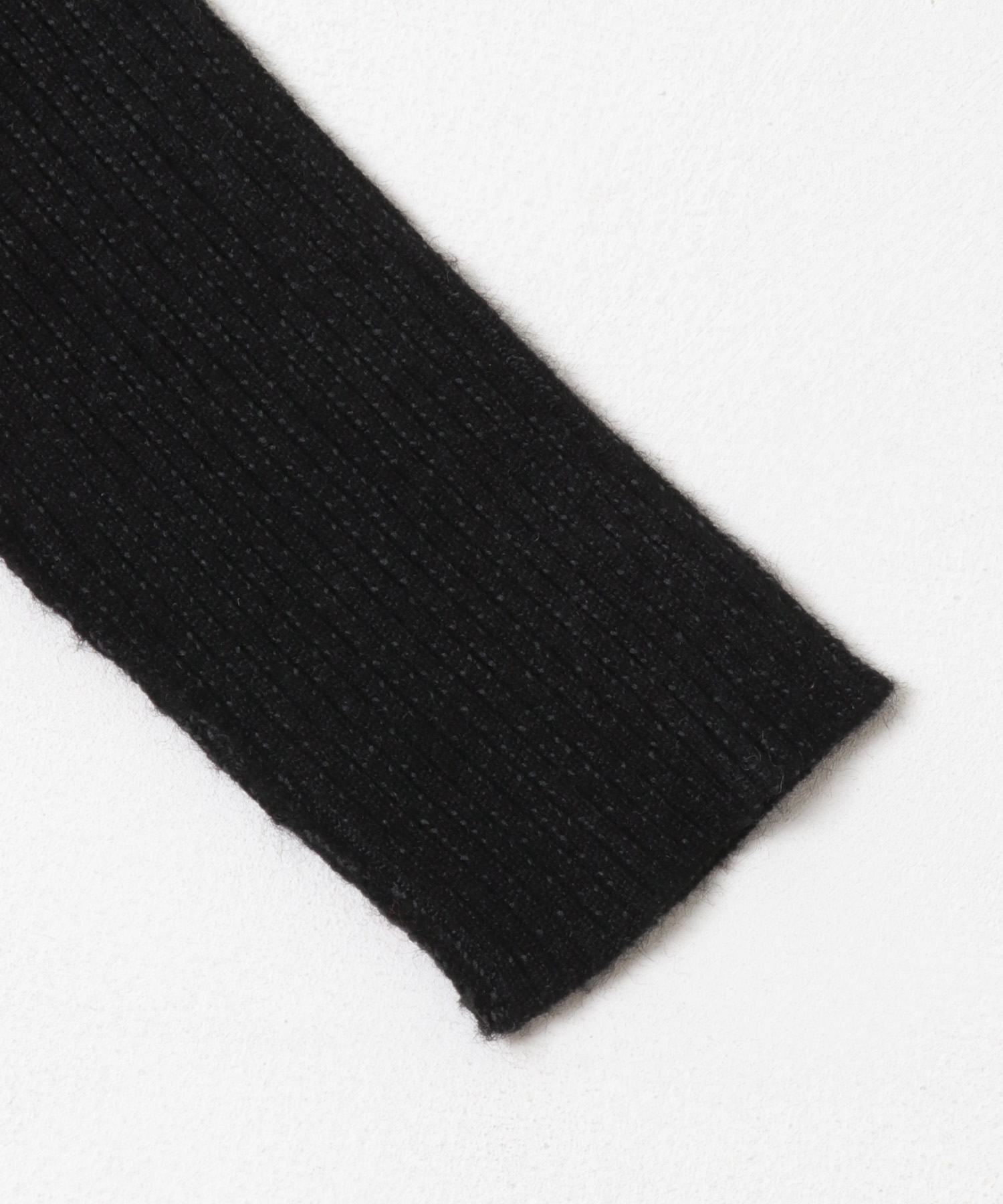 illi　ランダムRIBハイネックニット CHARCOAL One