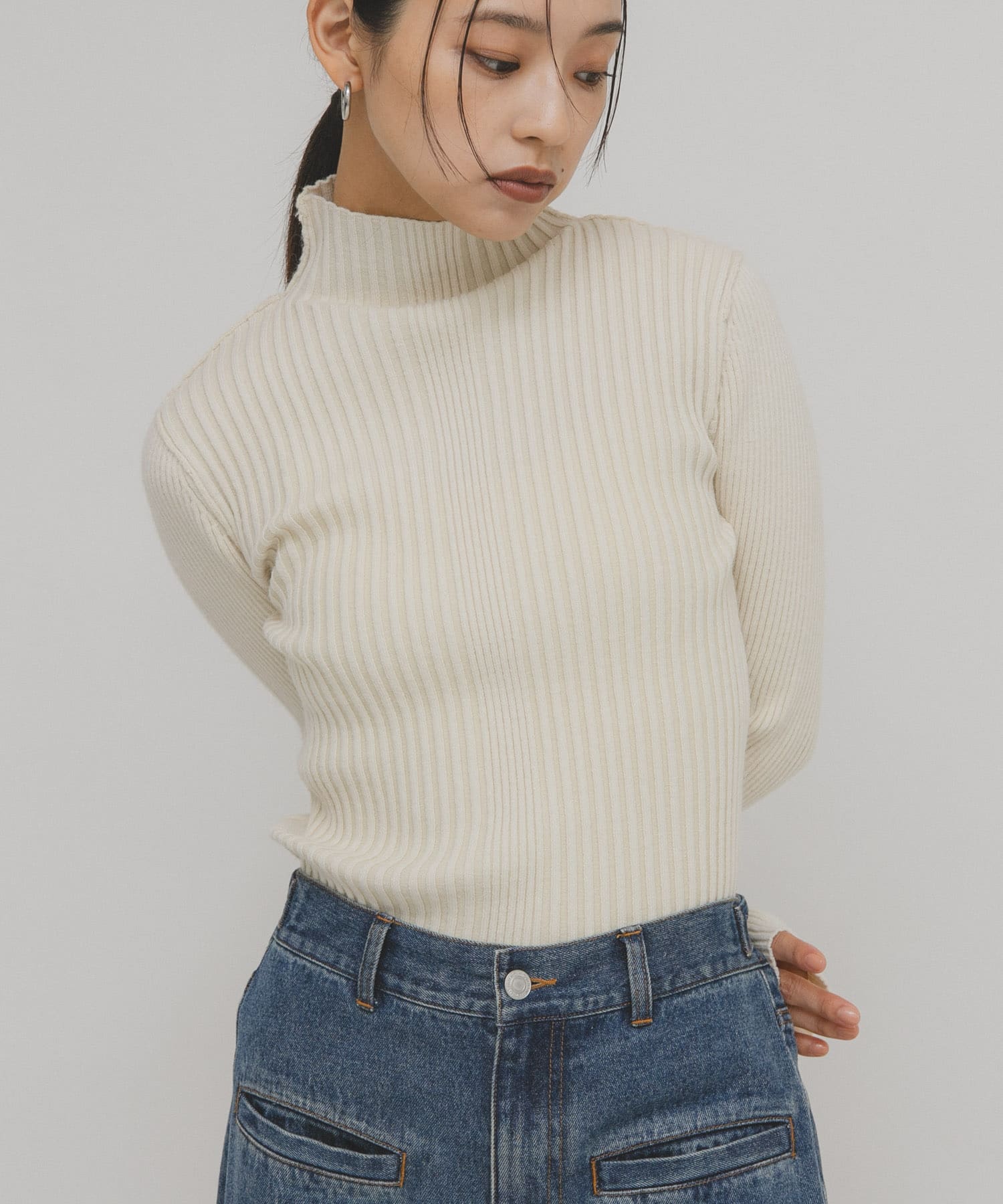 トップス kiiiii 3color 】キーネックショートサマーリブニットトップス ／ Key neck