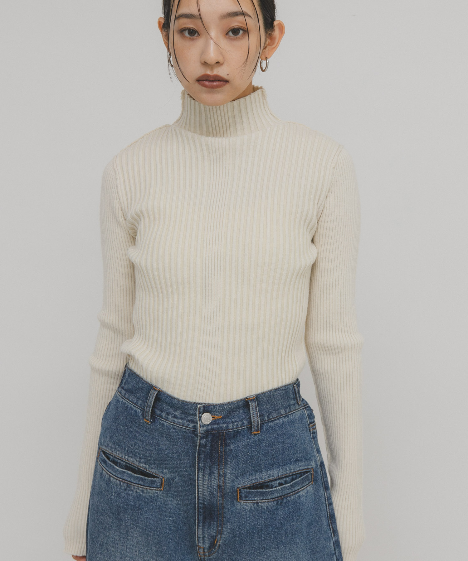 illi　ランダムRIBハイネックニット IVORY One