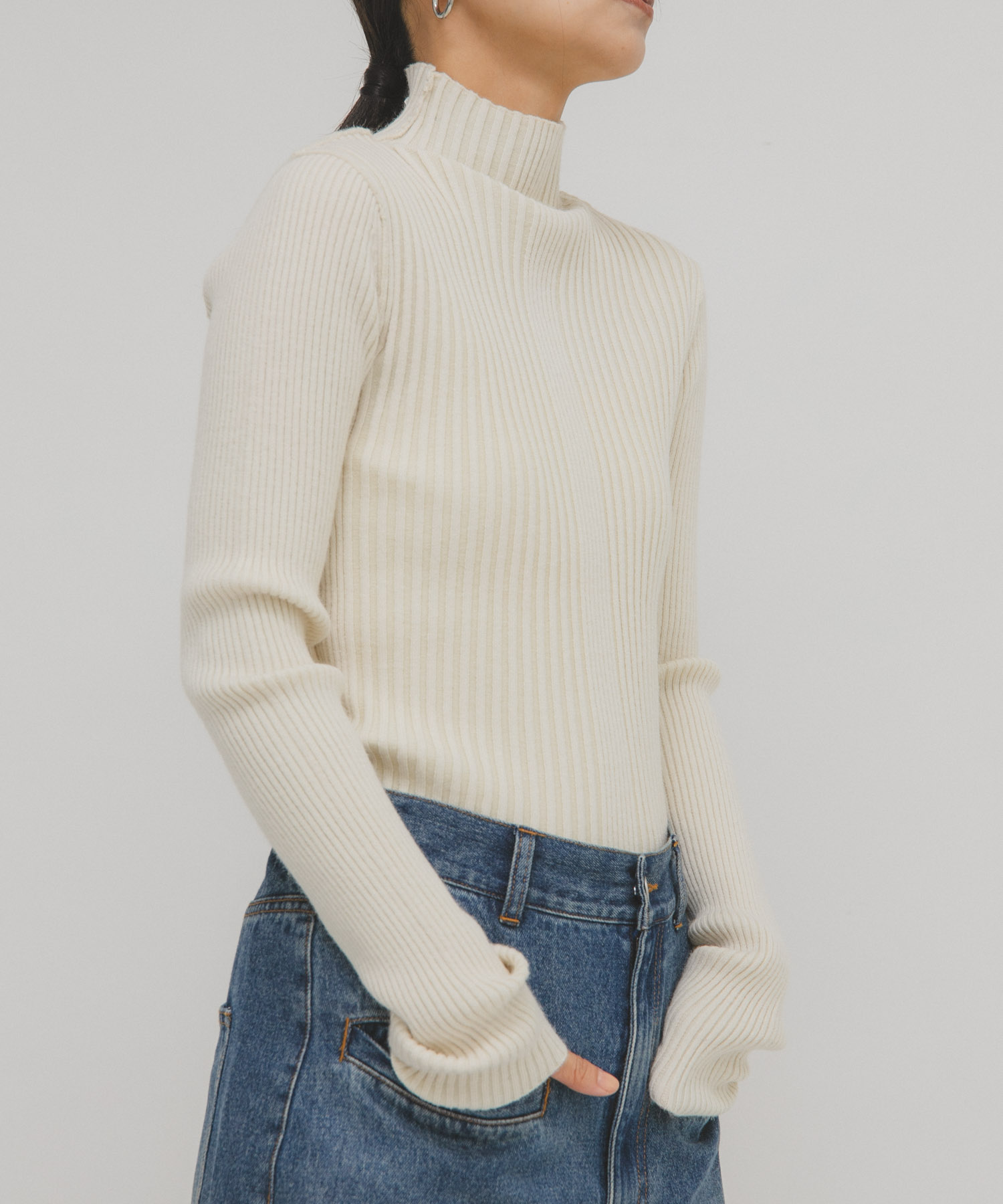 illi　ランダムRIBハイネックニット IVORY One