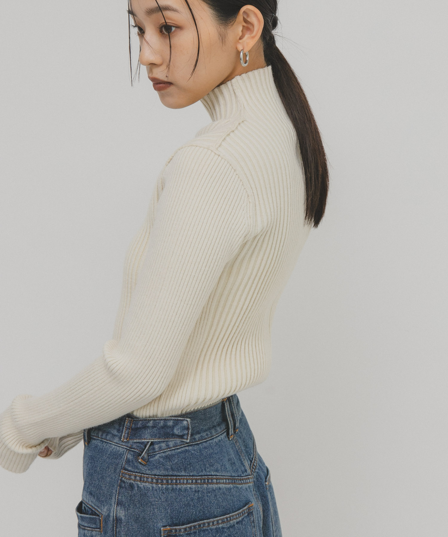 illi　ランダムRIBハイネックニット IVORY One