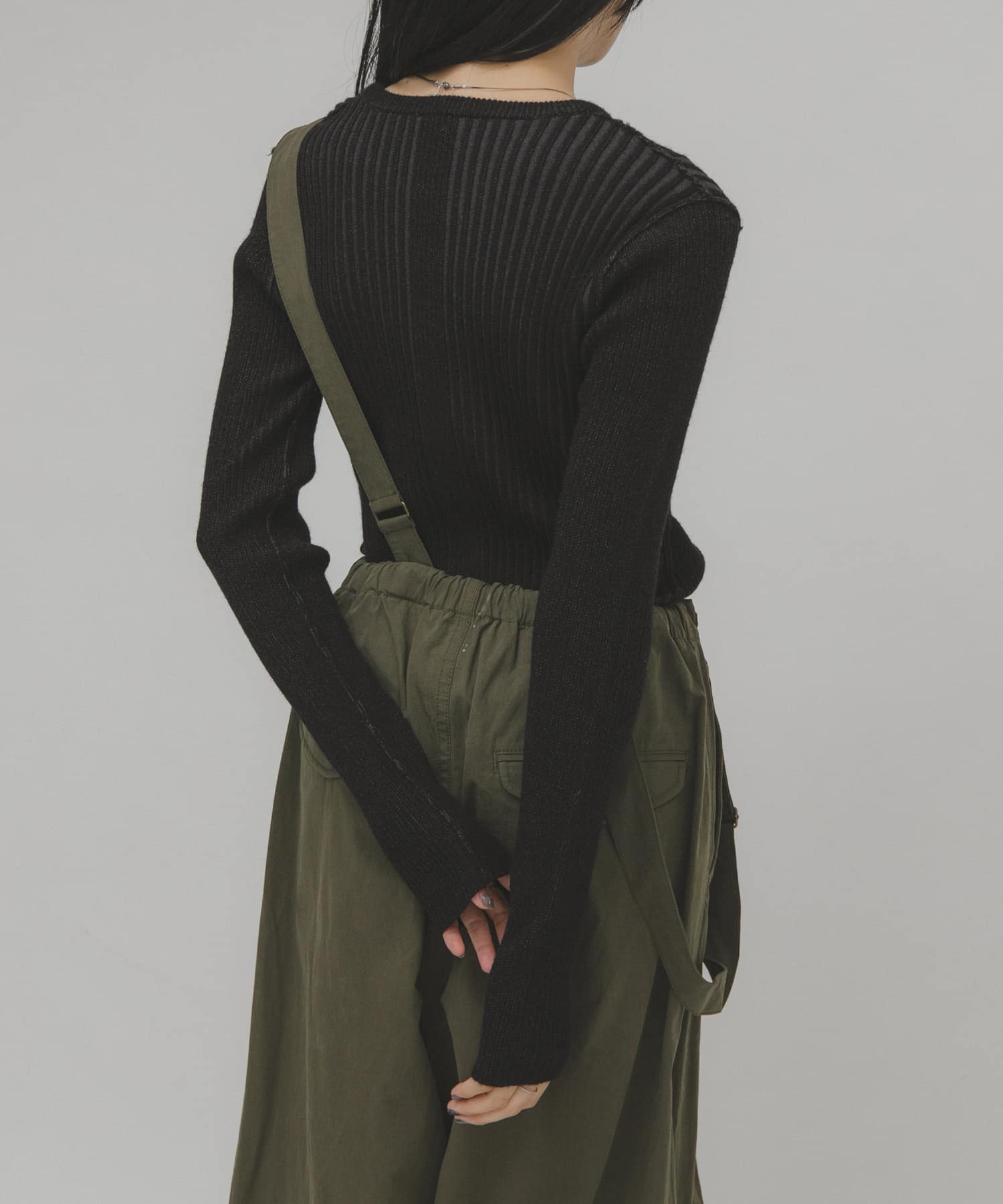 illi　ランダムRIBクルーネックニット CHARCOAL One