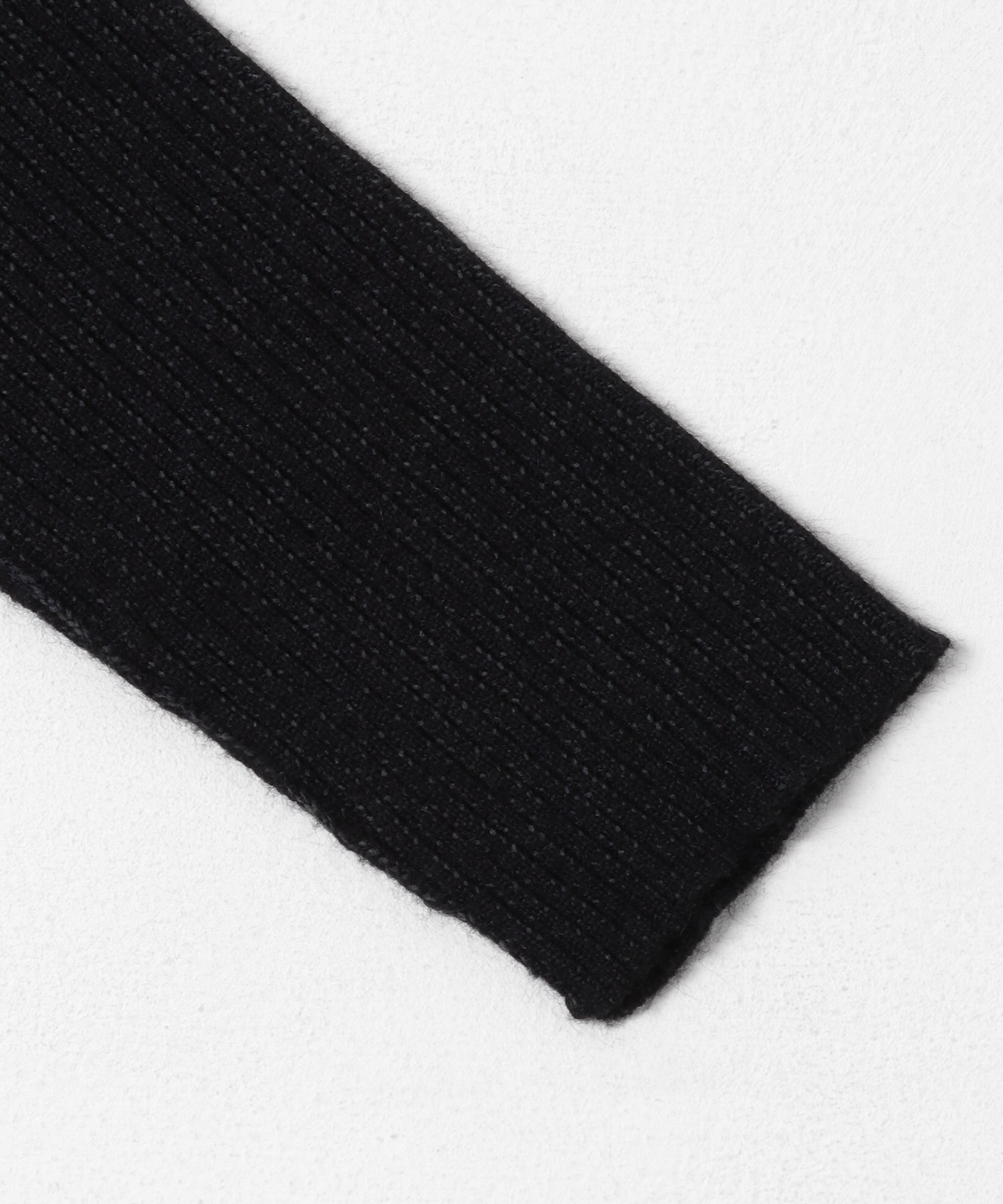 illi　ランダムRIBクルーネックニット CHARCOAL One