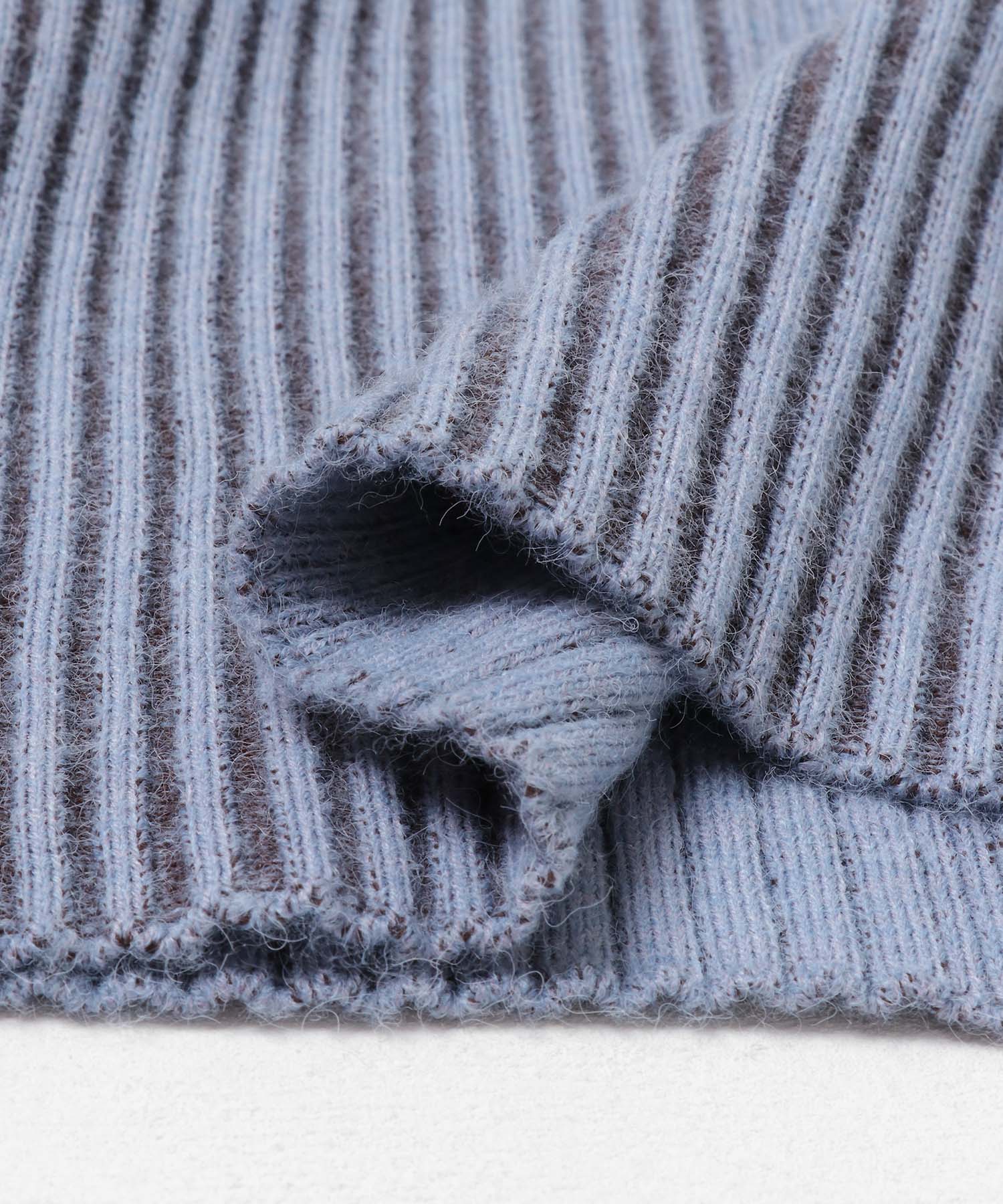 illi　ランダムRIBクルーネックニット BLUE One