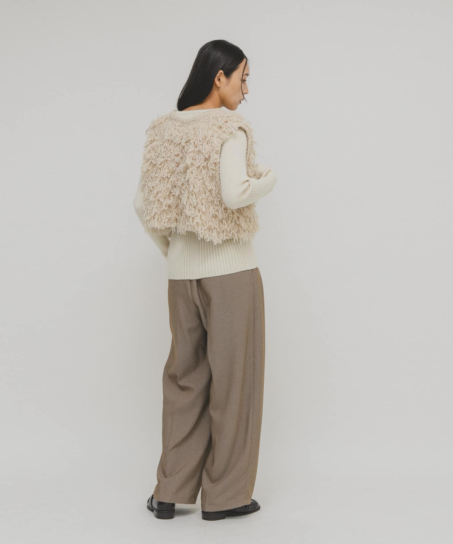 illi　ランダムRIBクルーネックニット IVORY One