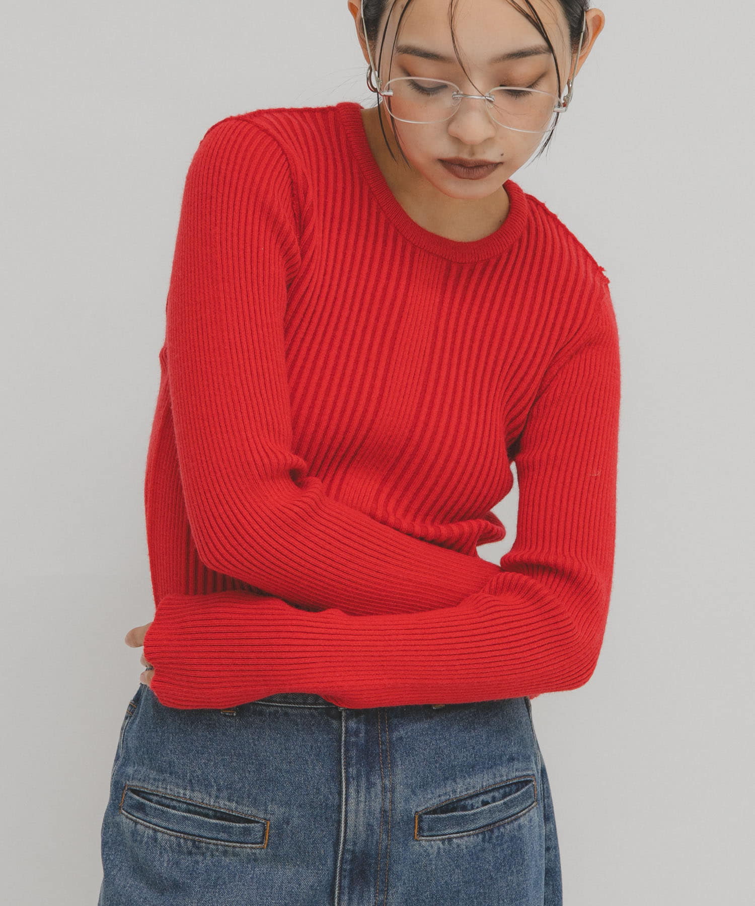 illi　ランダムRIBクルーネックニット RED One