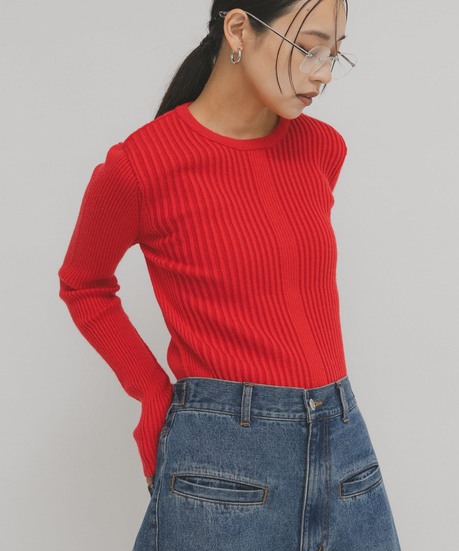 illi　ランダムRIBクルーネックニット RED One