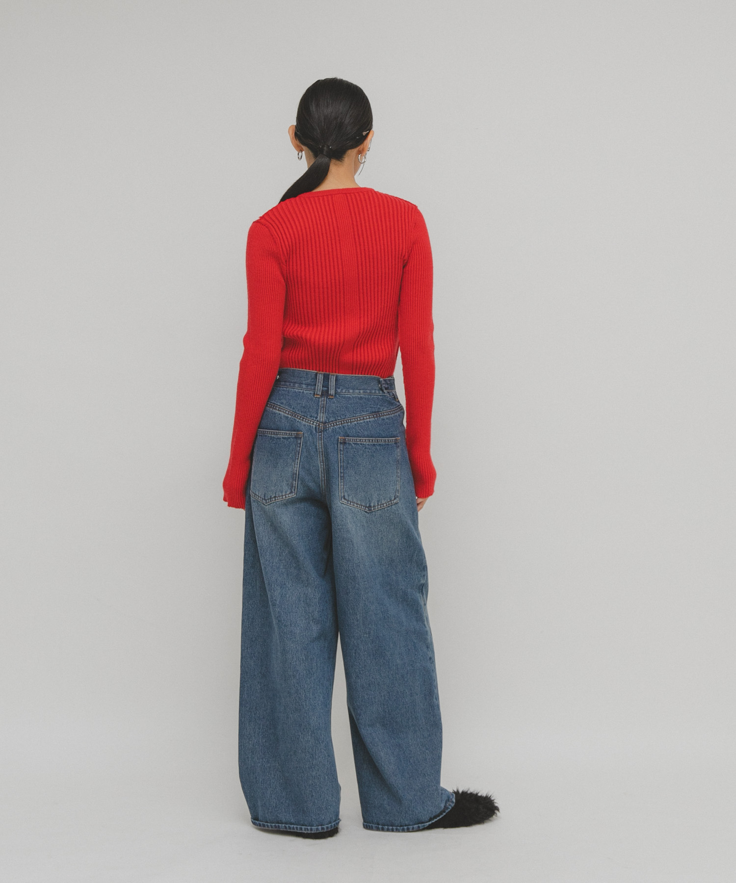 illi　ランダムRIBクルーネックニット RED One