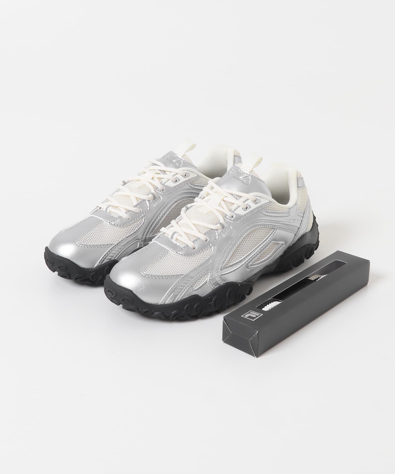 GRAY WHITE